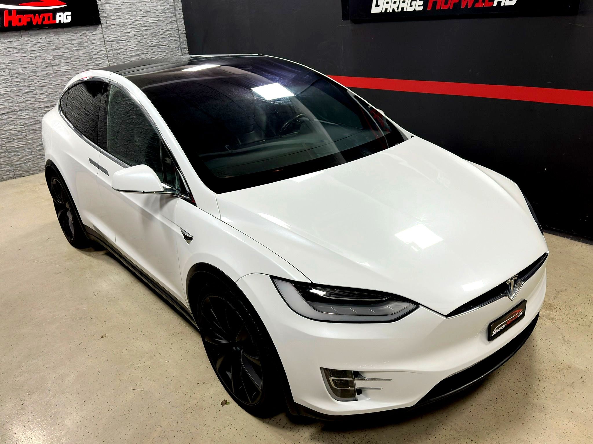 TESLA Model X 100 D Performance