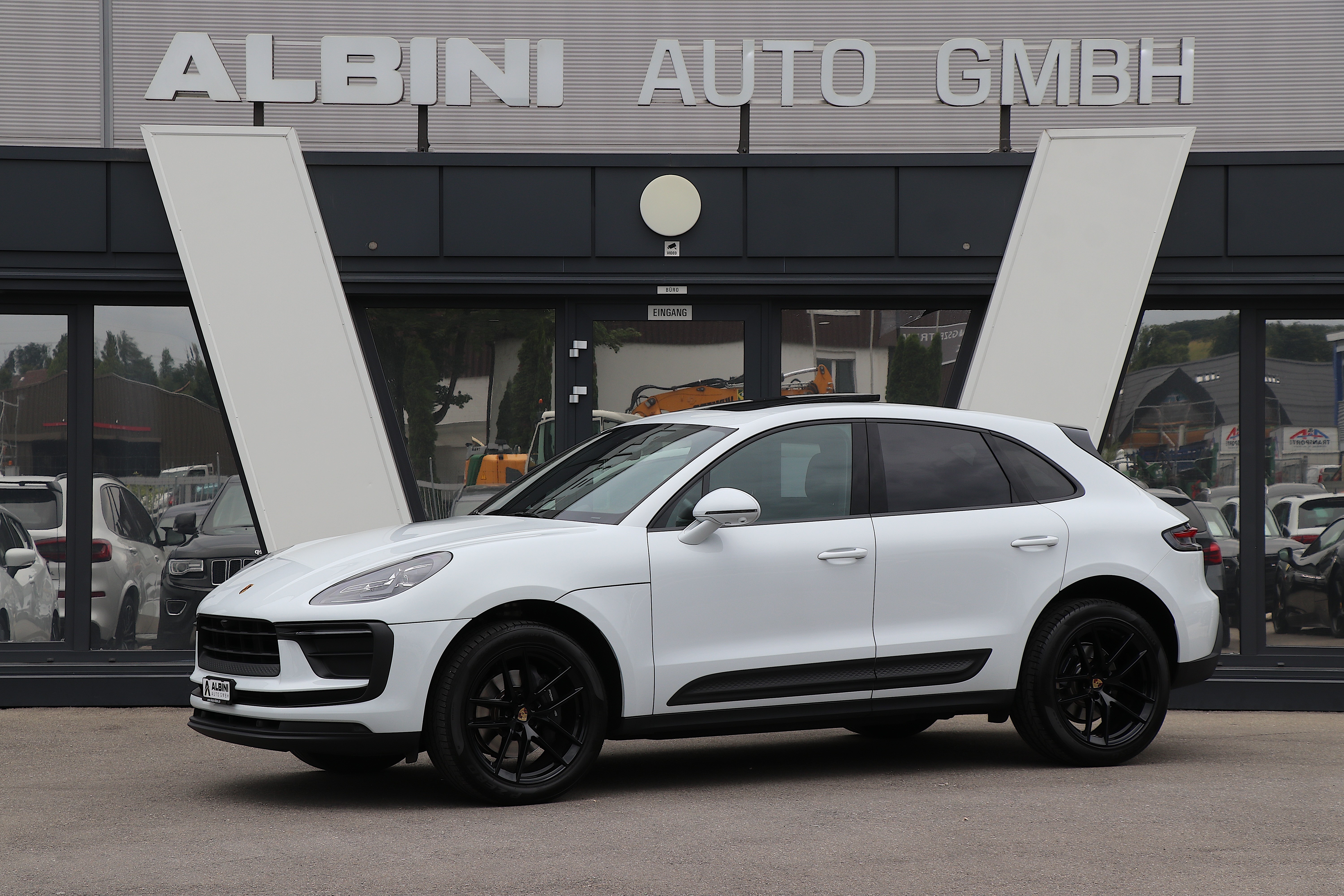 PORSCHE Macan PDK