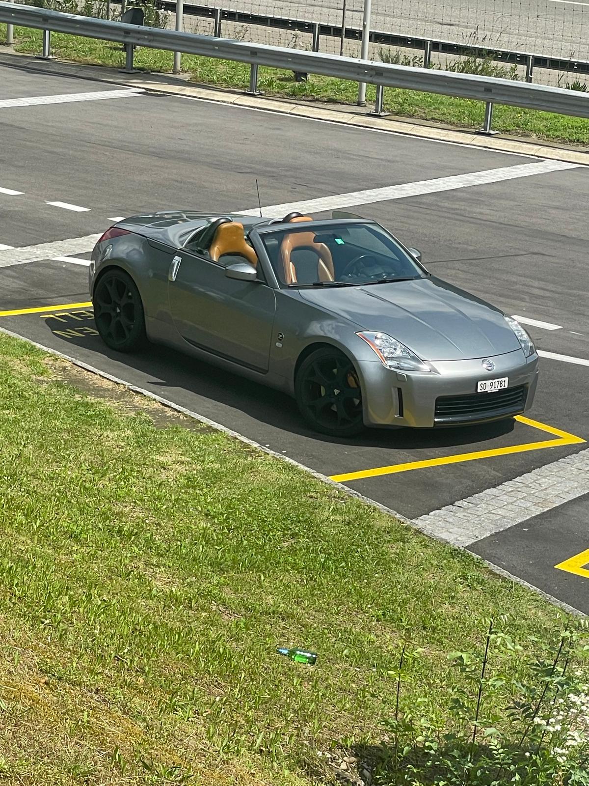 NISSAN 350 Z Roadster Pack