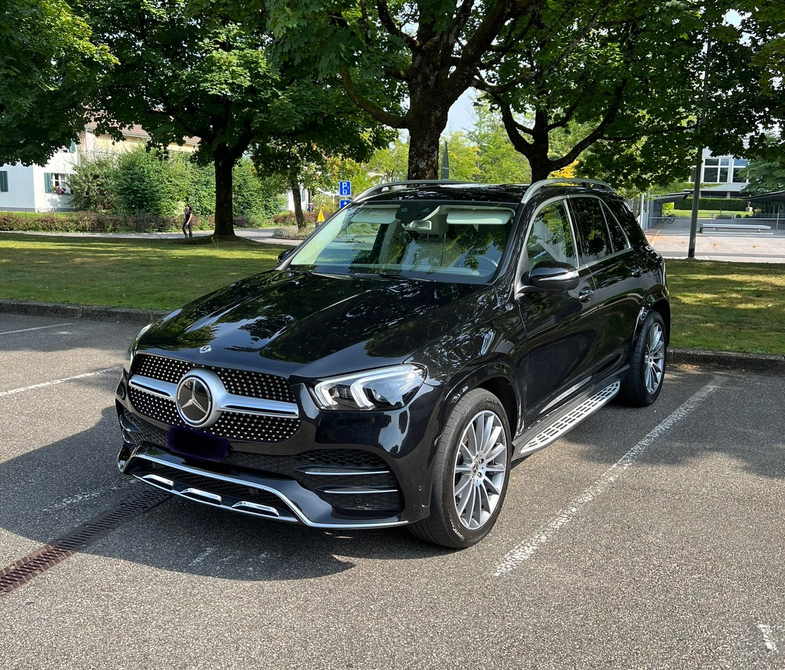 MERCEDES-BENZ GLE 350 d 4Matic AMG Line 9G-Tronic / 7 Plätzer