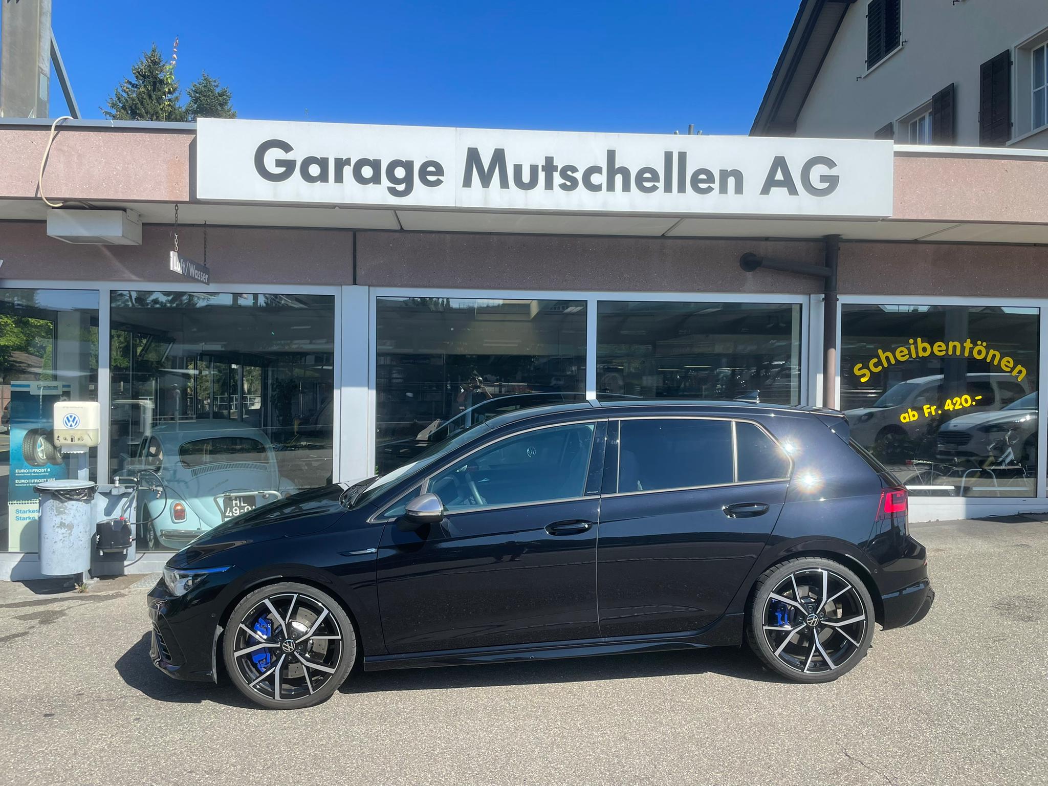 VW Golf 2.0 TSI R 320PS DSG 4Motion All-Black CH-Auto 53% unter NP