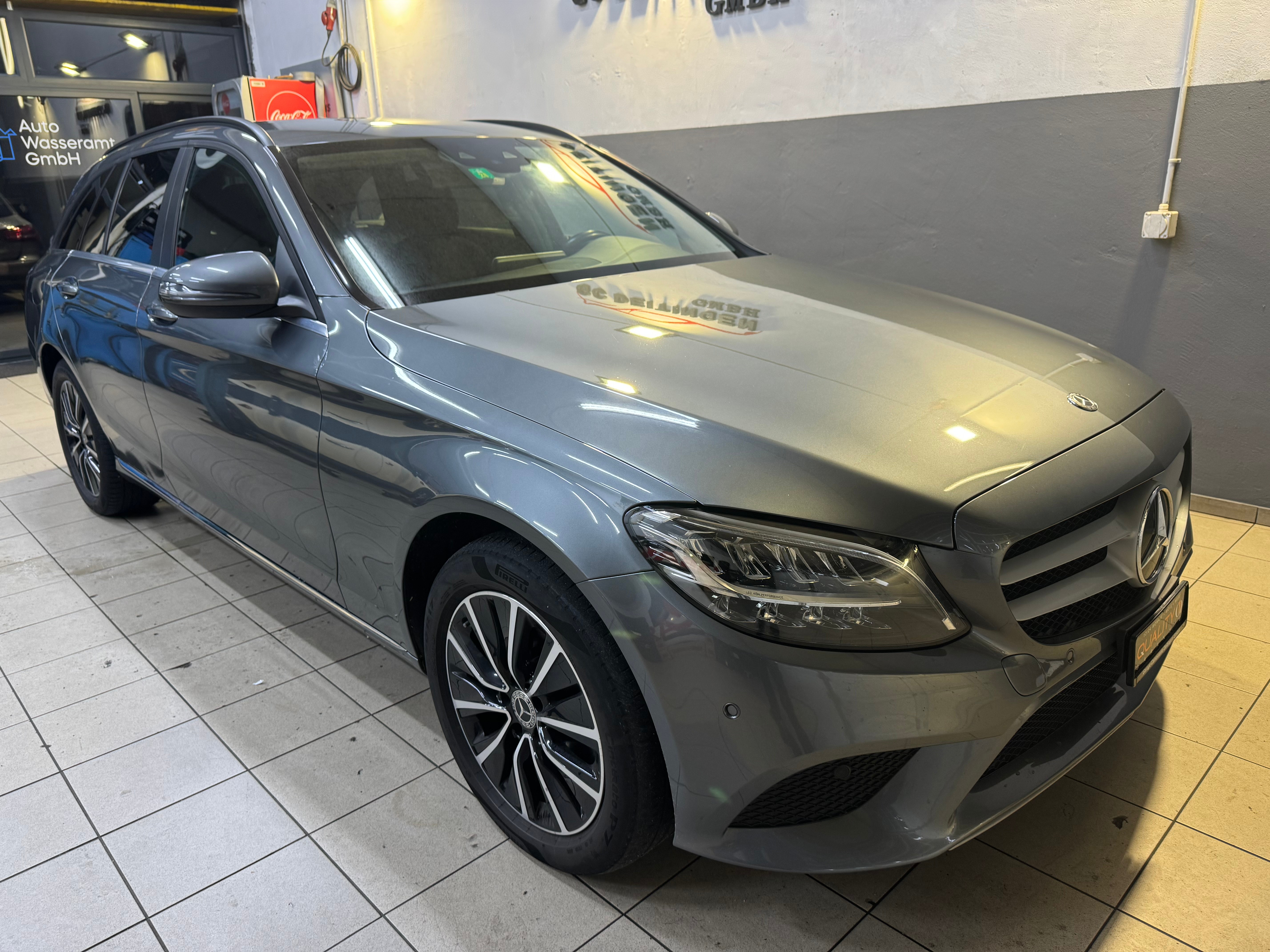 MERCEDES-BENZ C 220 d Swiss Star 4M 9G-Tronic