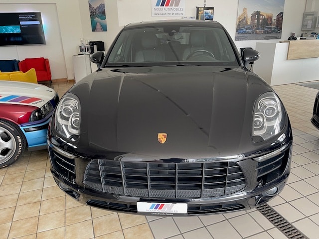 PORSCHE Macan S PDK