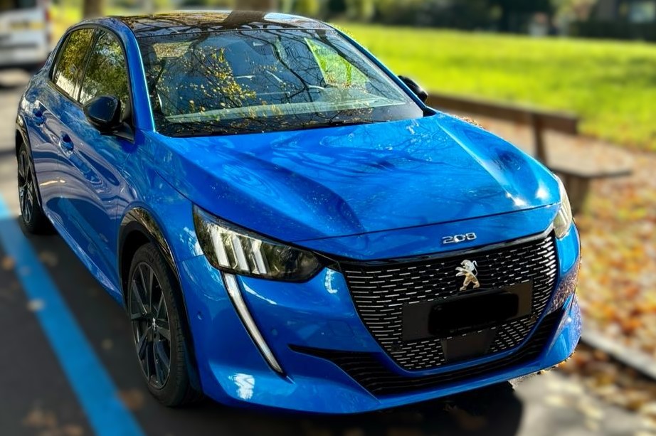 PEUGEOT 208 1.2 PureTech GT EAT8