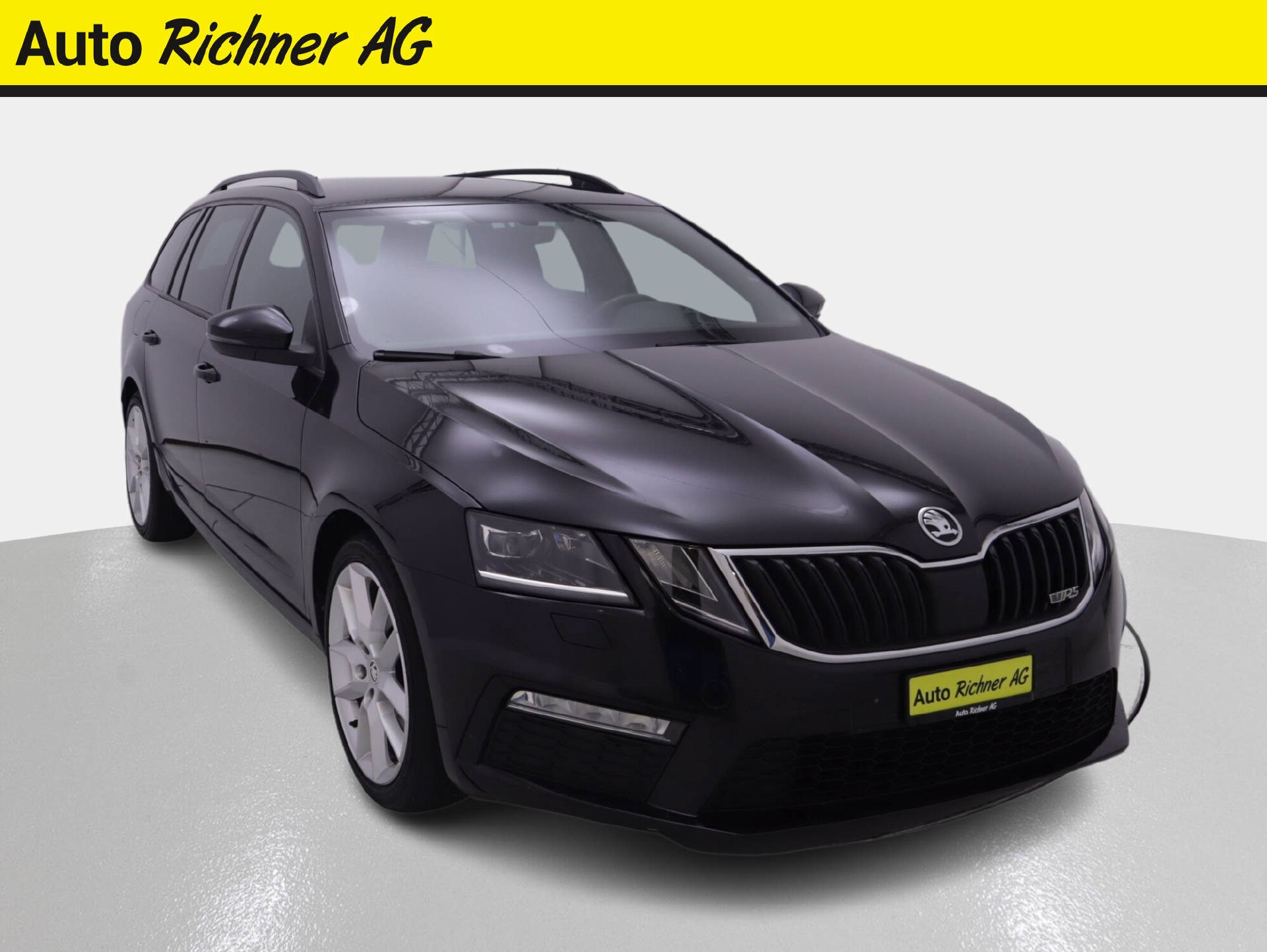 SKODA Octavia Combi 2.0 TDI 184 RS DSG