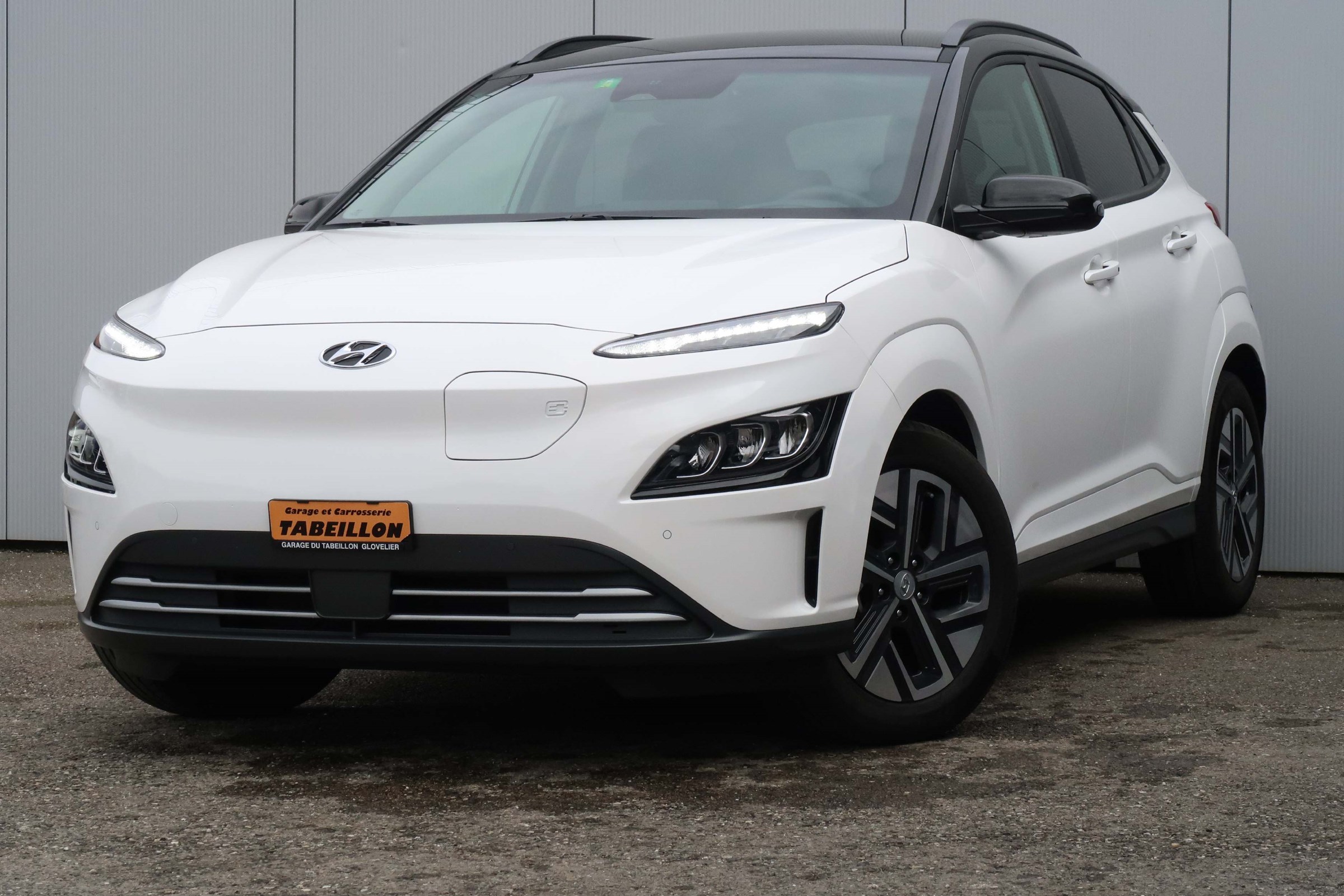 HYUNDAI Kona Electric Vertex 484 kms autonomie