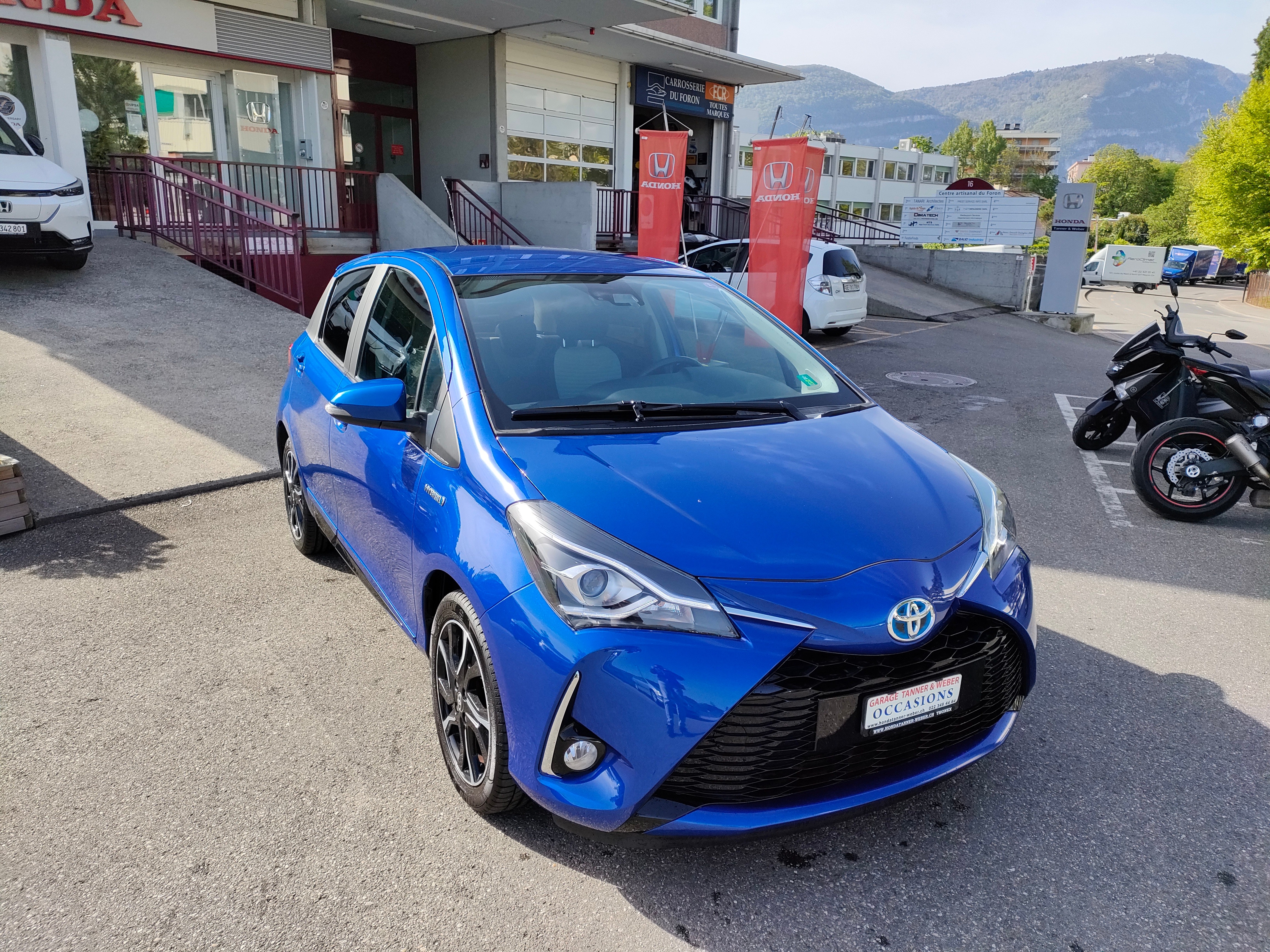 TOYOTA Yaris 1.5 VVT-i Hybrid Trend e-CVT