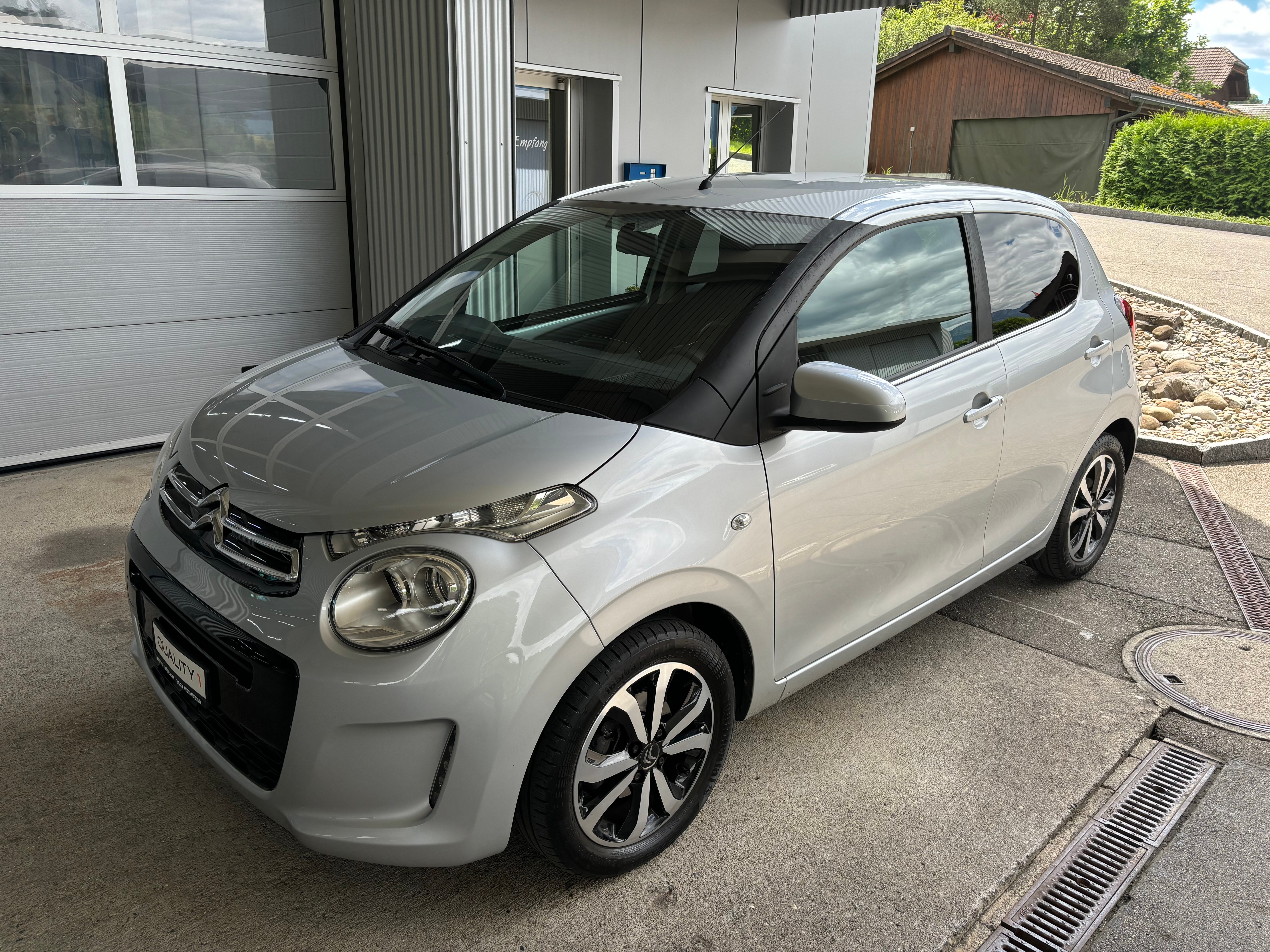 CITROEN C1 1.2 VTi Feel Edition Airscape