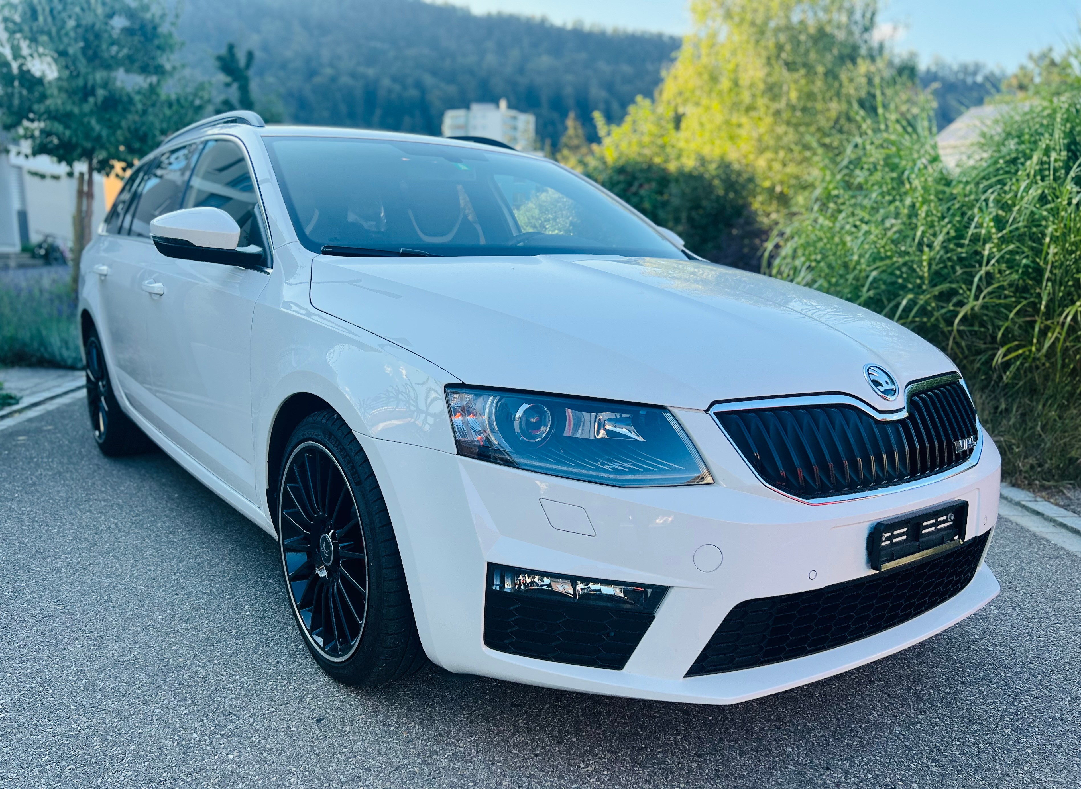 SKODA Octavia Combi 2.0 TDI RS DSG