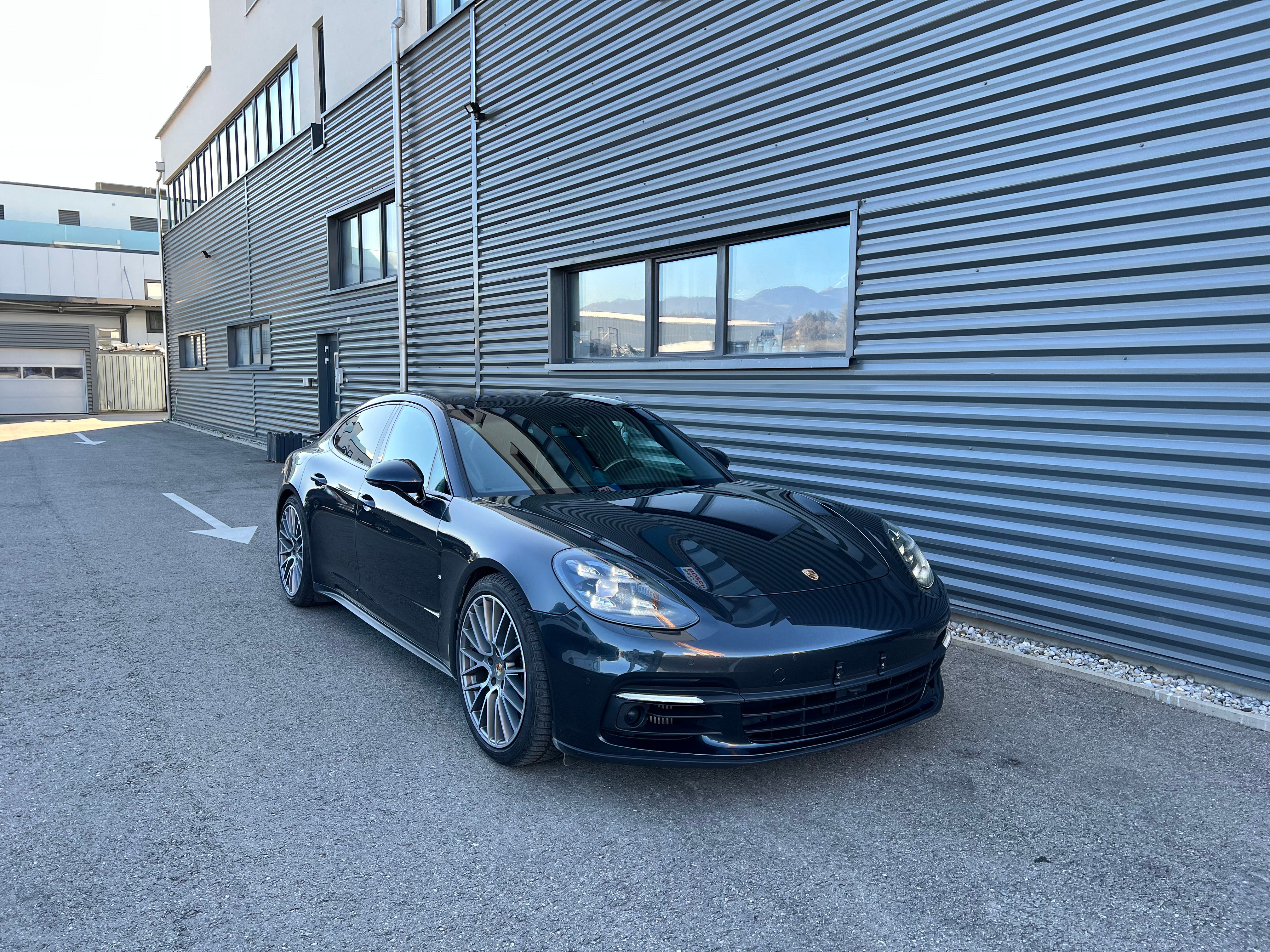 PORSCHE Panamera 4 E-Hybrid PDK