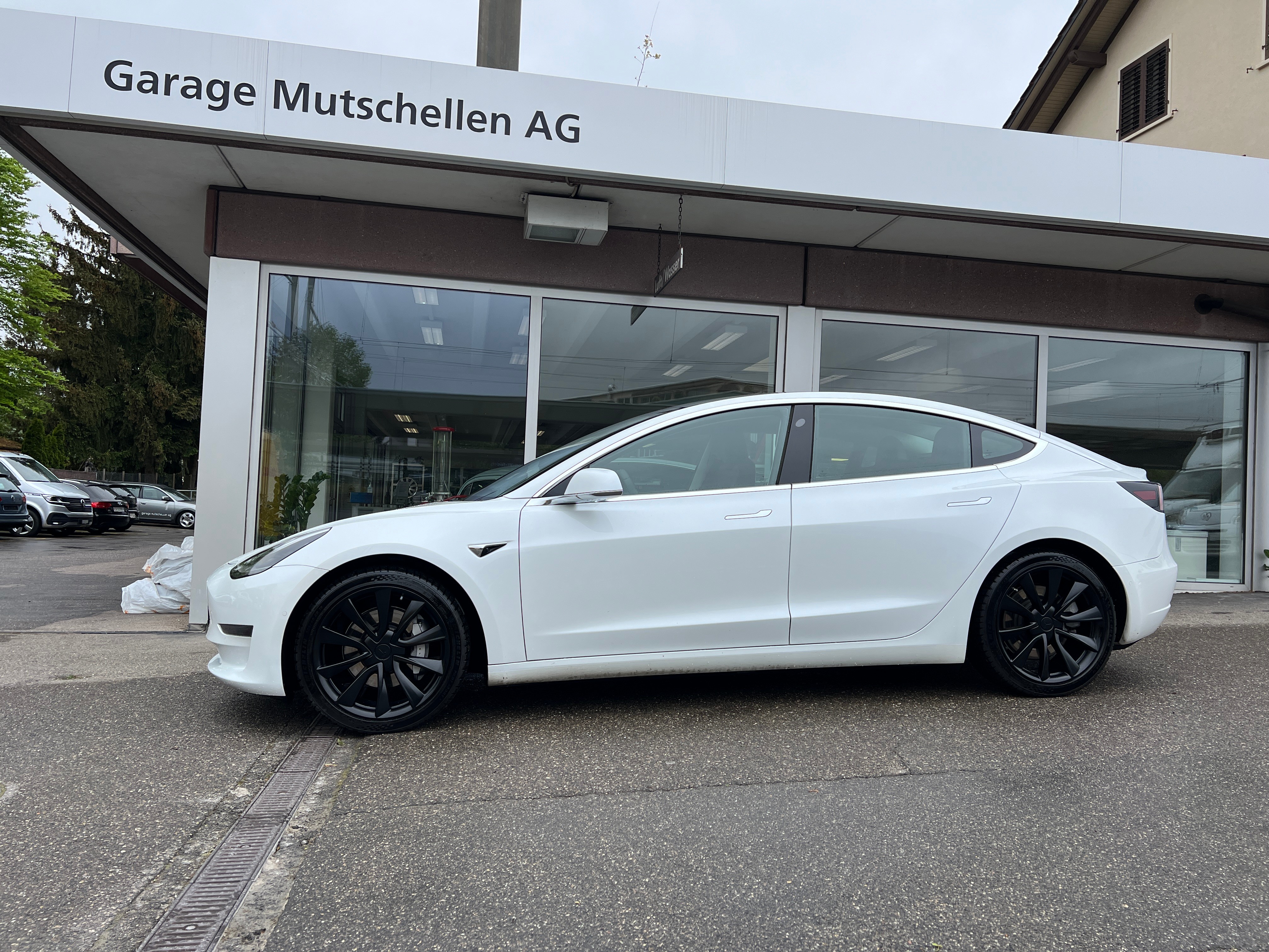 TESLA Model 3 Long Range 560km Dual Motor AWD Volles Potenzial für autonomes Fahren