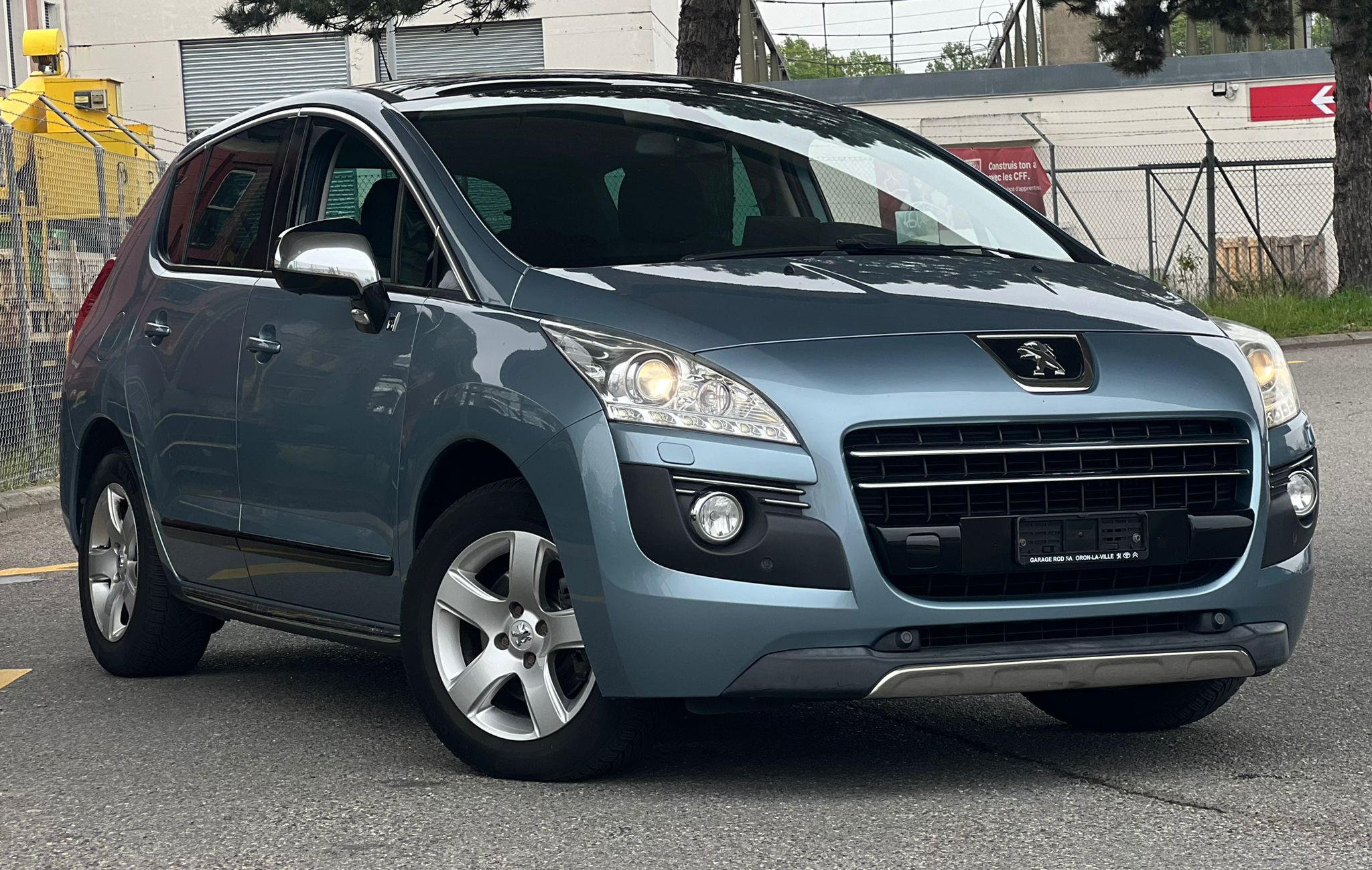 PEUGEOT 3008 HYbrid4 2.0 HDI EGS6