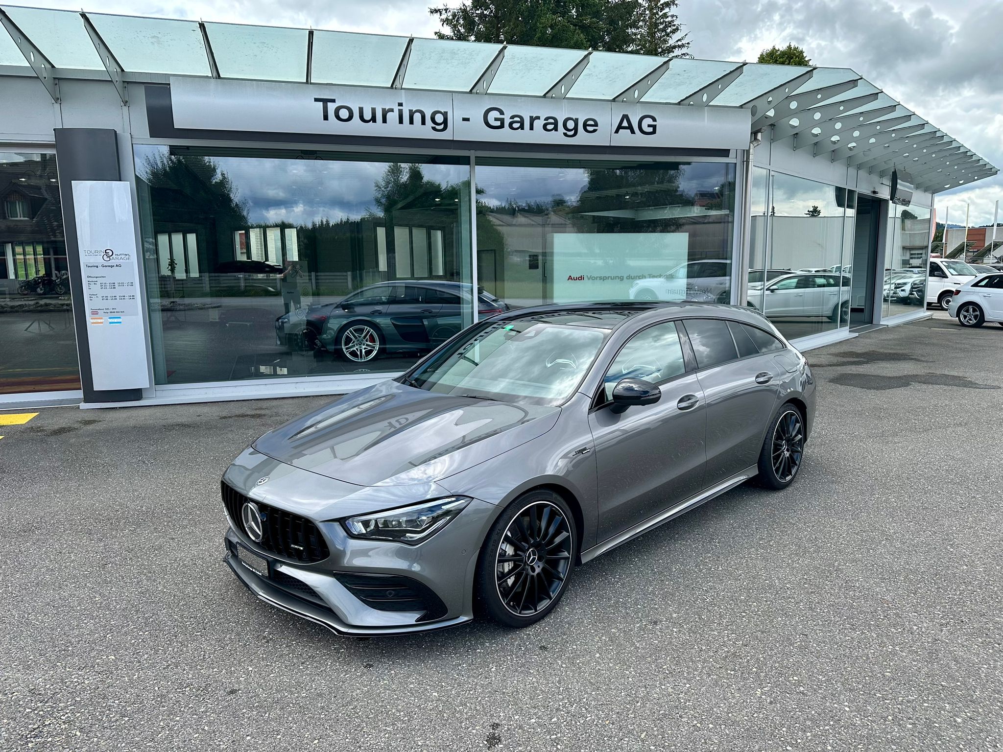 MERCEDES-BENZ CLA Shooting Brake 35 AMG 4Matic 7G-DCT