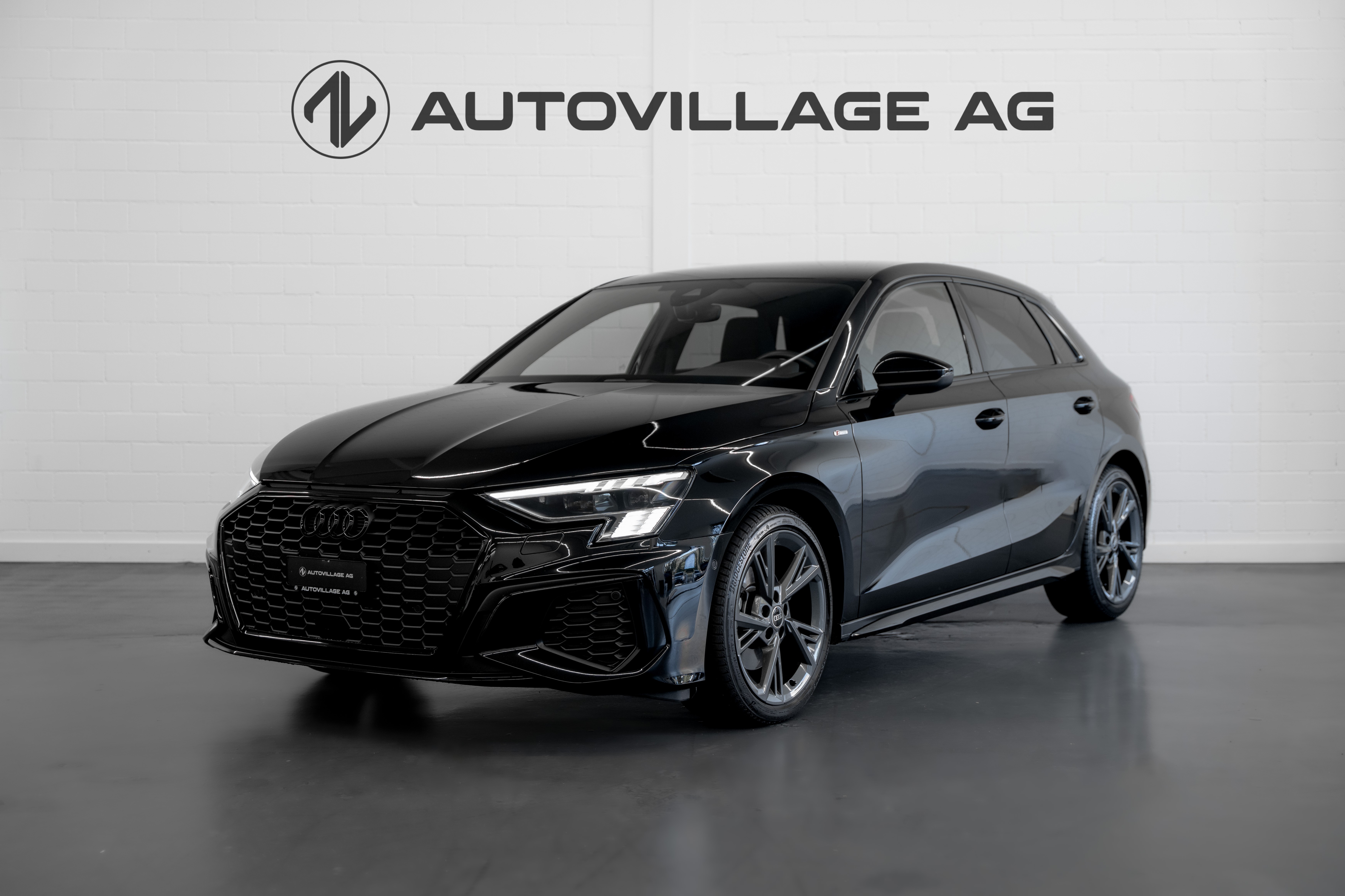 AUDI A3 Sportback 35 TFSI S line Attraction