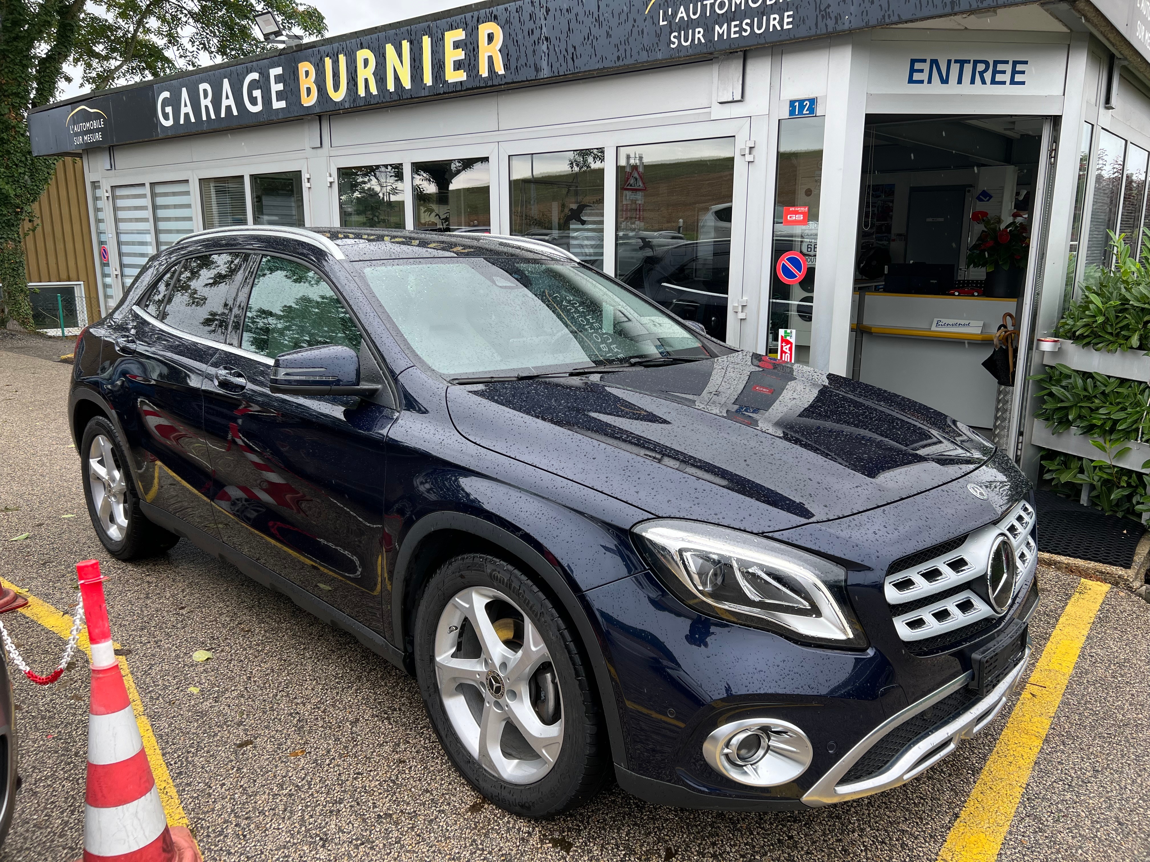 MERCEDES-BENZ GLA 220 d Urban 4Matic 7G-DCT