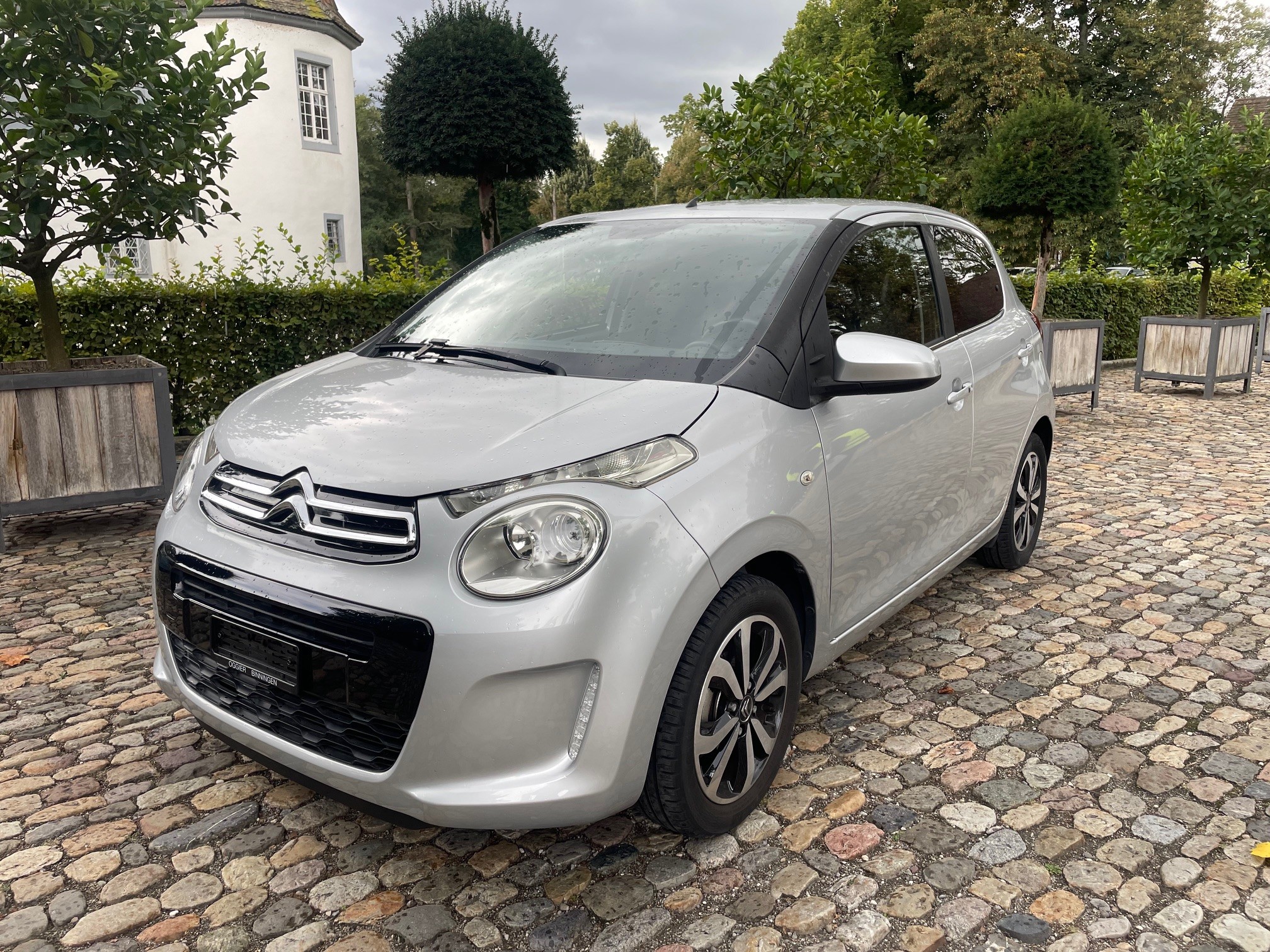 CITROEN C1 1.2 VTi Shine