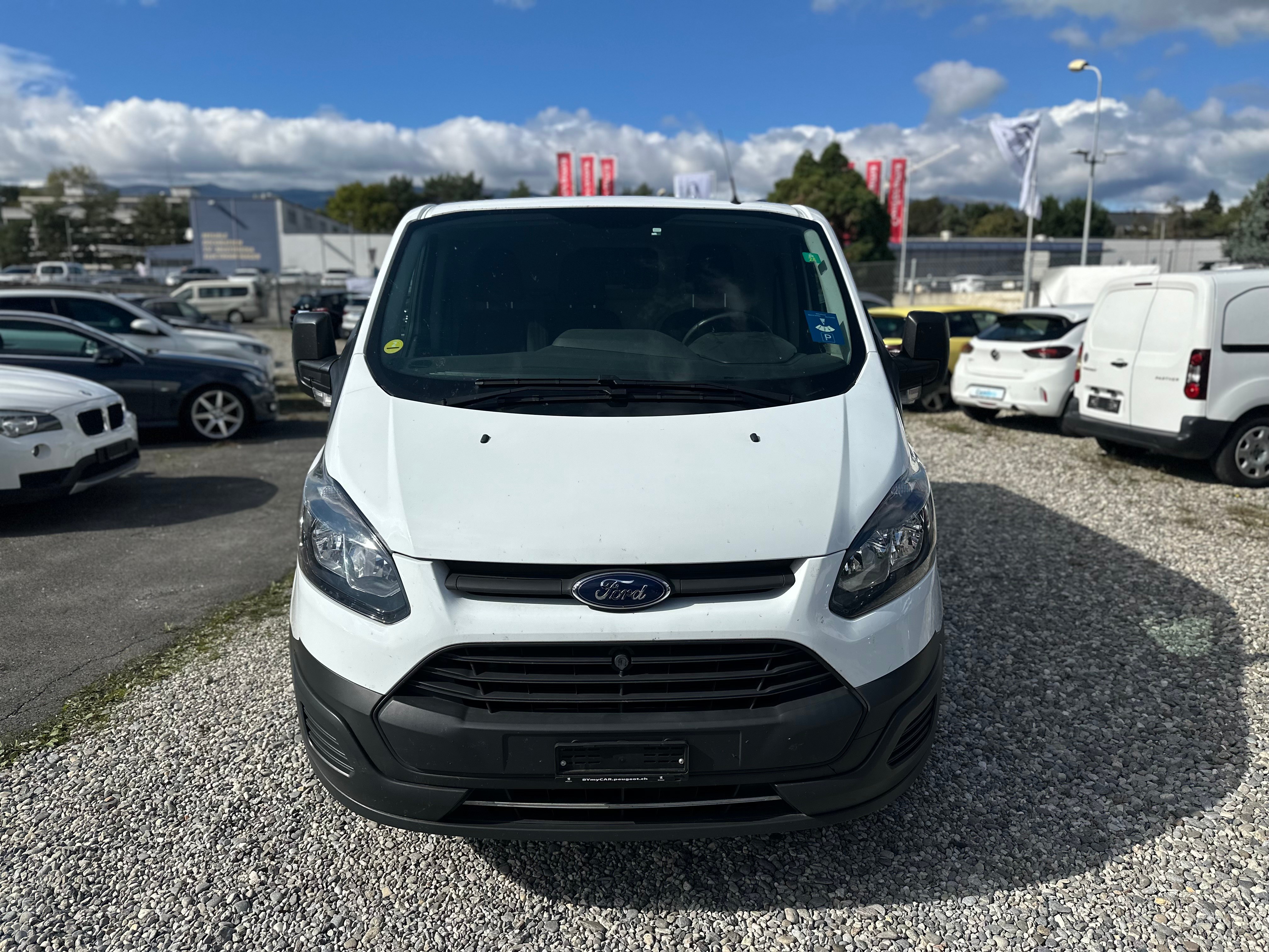 FORD Transit Custom Van 250 L1H1 Ambiente