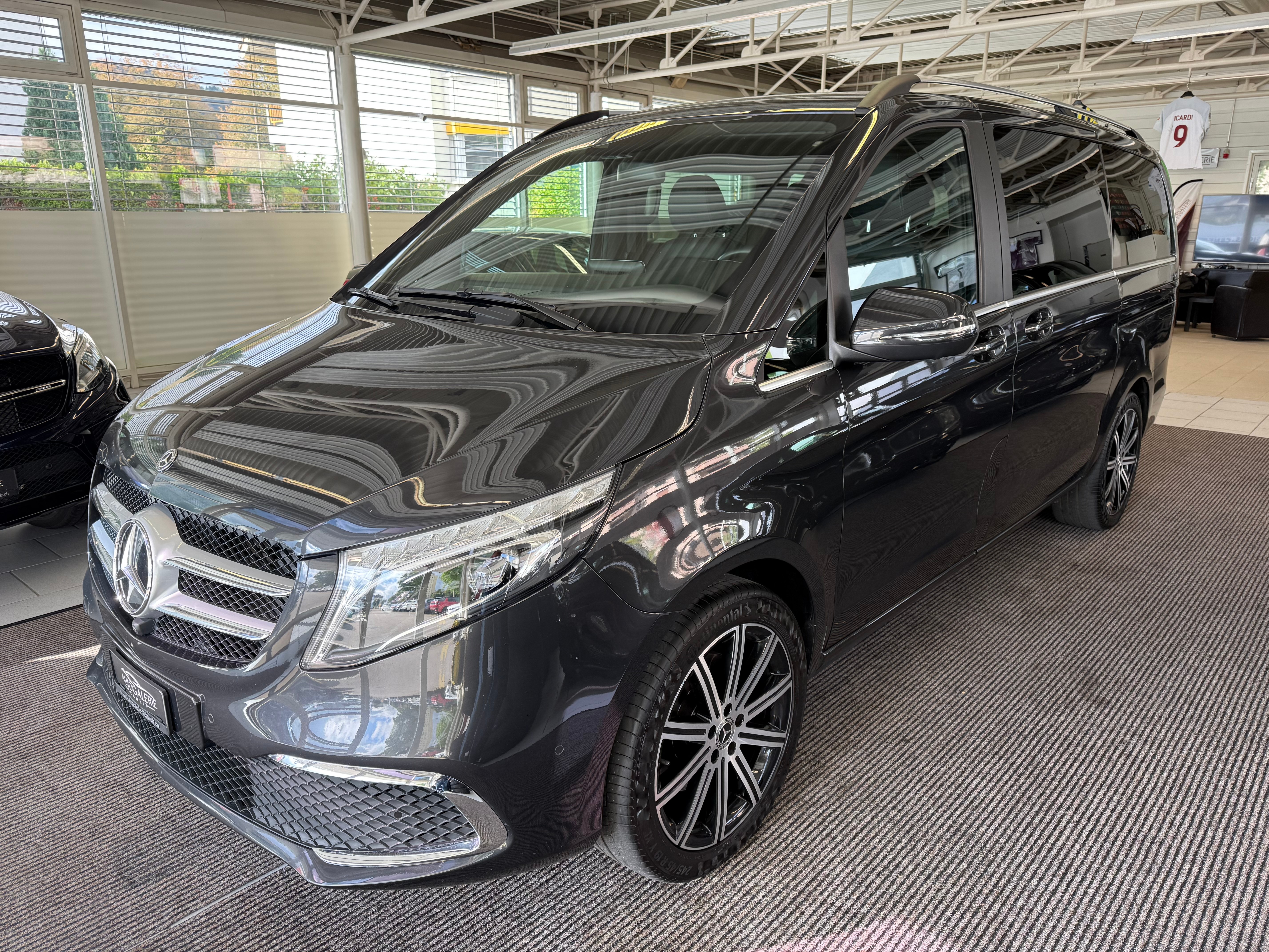 MERCEDES-BENZ V 300 d lang Avantgarde 4Matic 9G-Tronic | CH Fahrzeug | Standhei. | Sport Paket | Panorama | AHK | 7 Sitz |