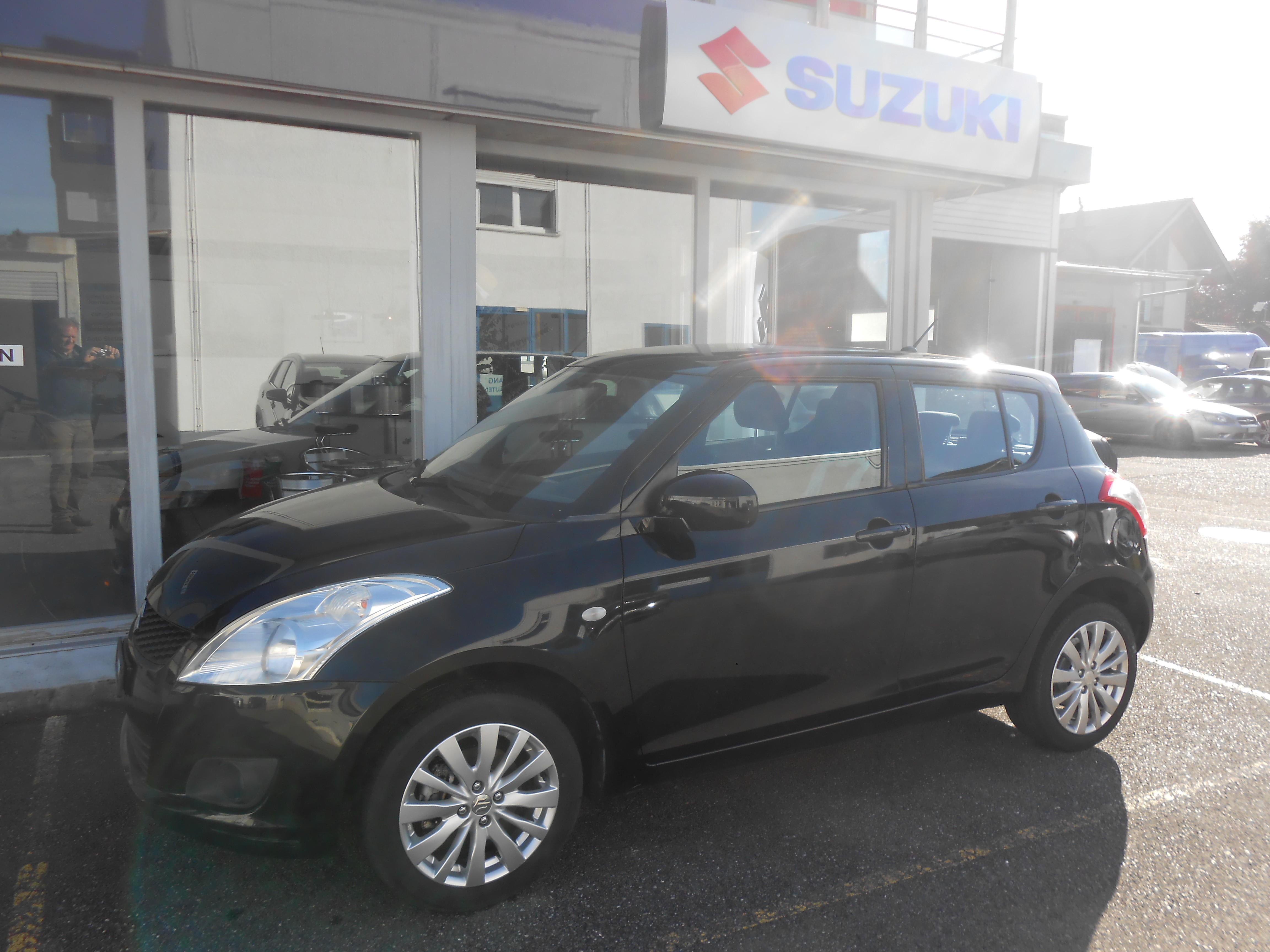 SUZUKI Swift 1.2i 16V GL Top 4x4