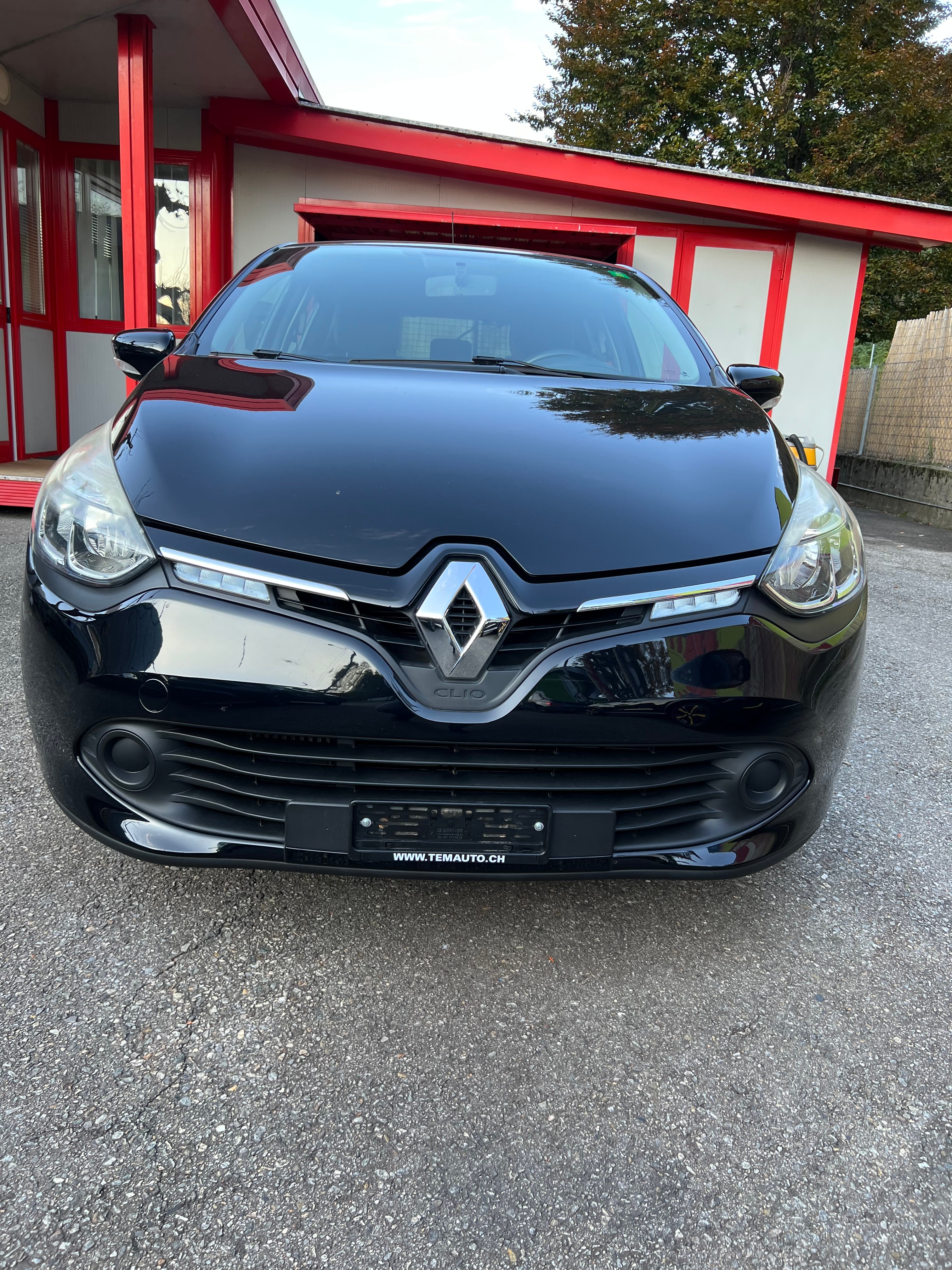 RENAULT Clio 0.9 12V Expression