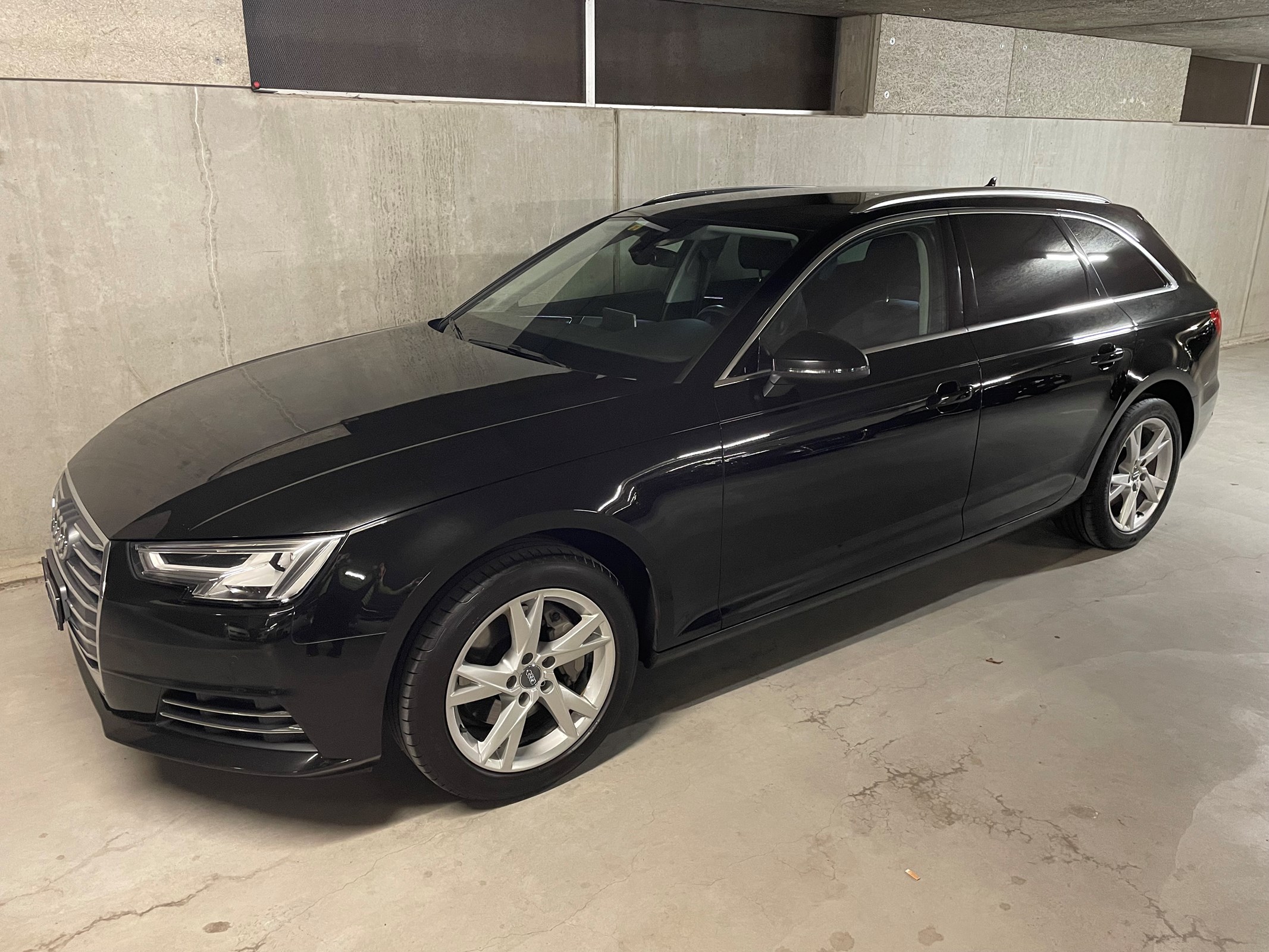 AUDI A4 Avant 3.0 TDI Sport S-tronic