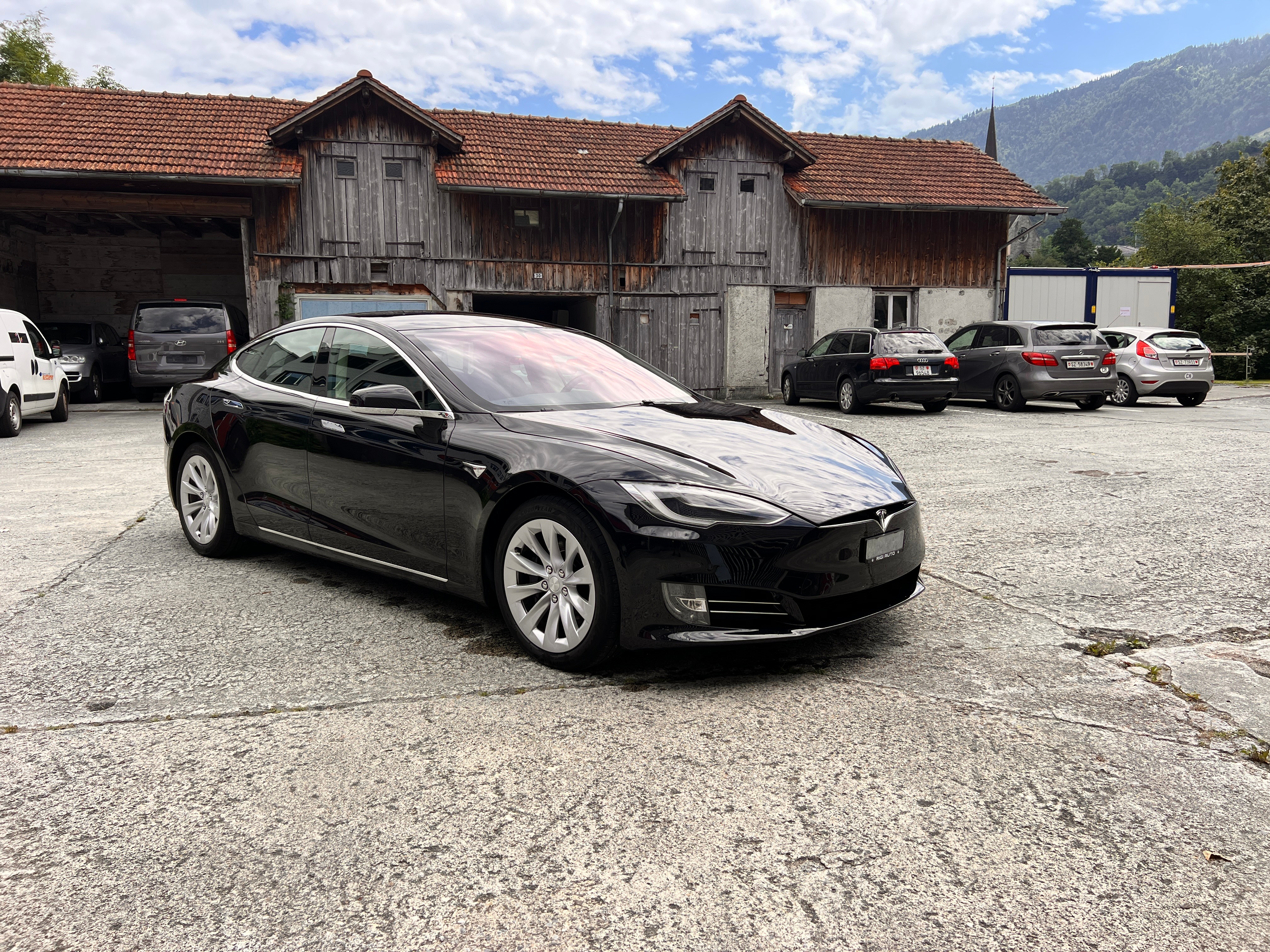 TESLA Model S 90 D