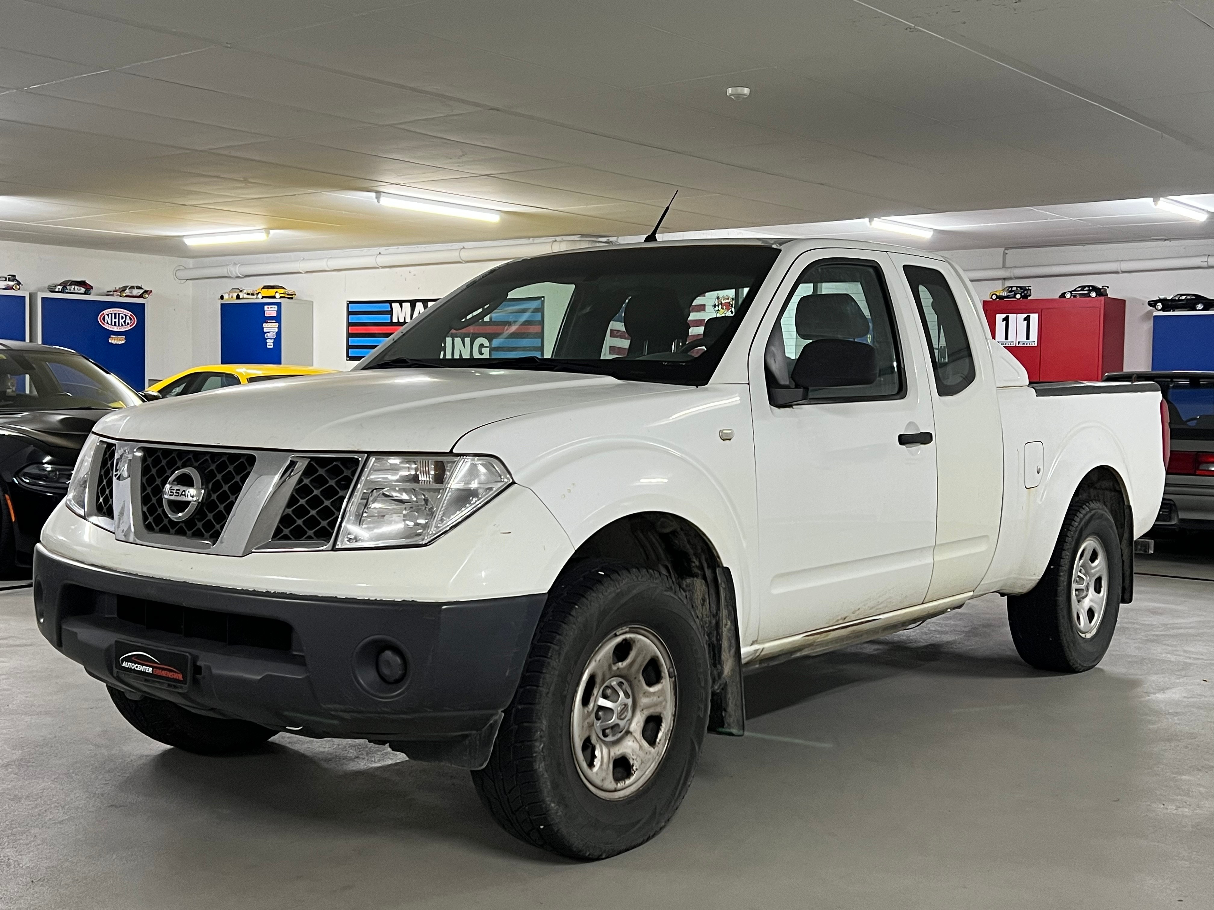 NISSAN Navara King Cab LE 2.5 dCi 4WD