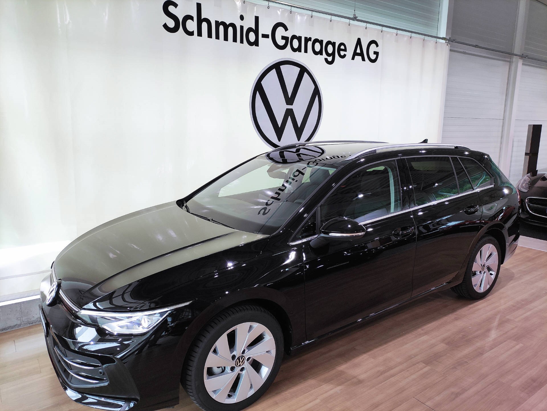 VW Golf VIII Variant 1.5 eTSI Style DSG 