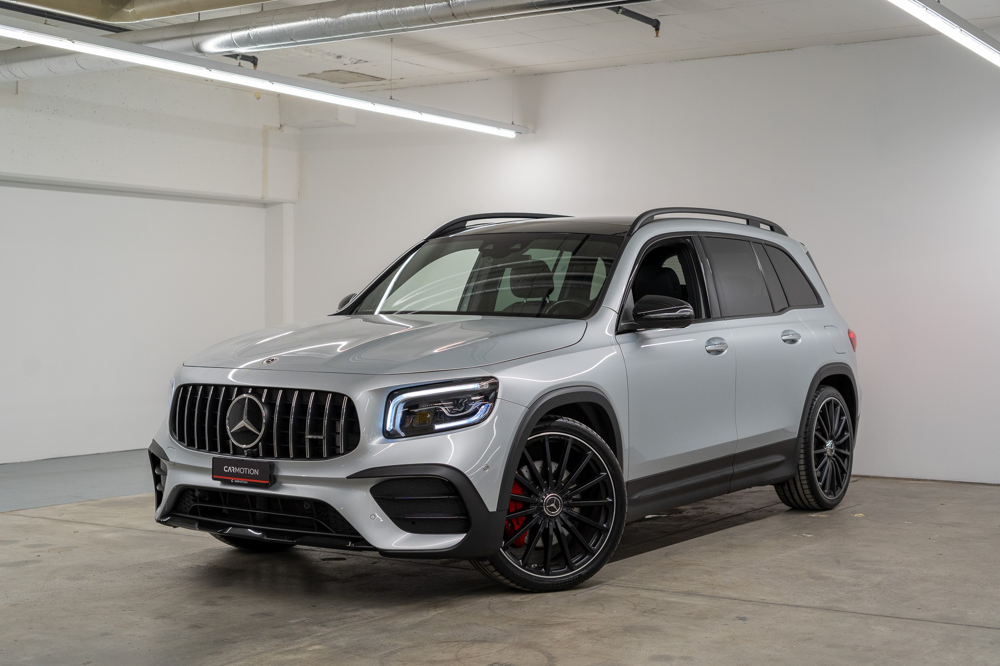 MERCEDES-BENZ GLB 35 AMG 4matic