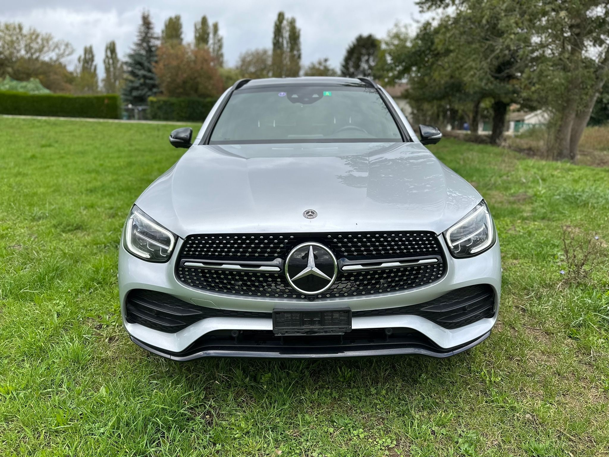 MERCEDES-BENZ GLC 300 AMG Line 4Matic 9G-Tronic