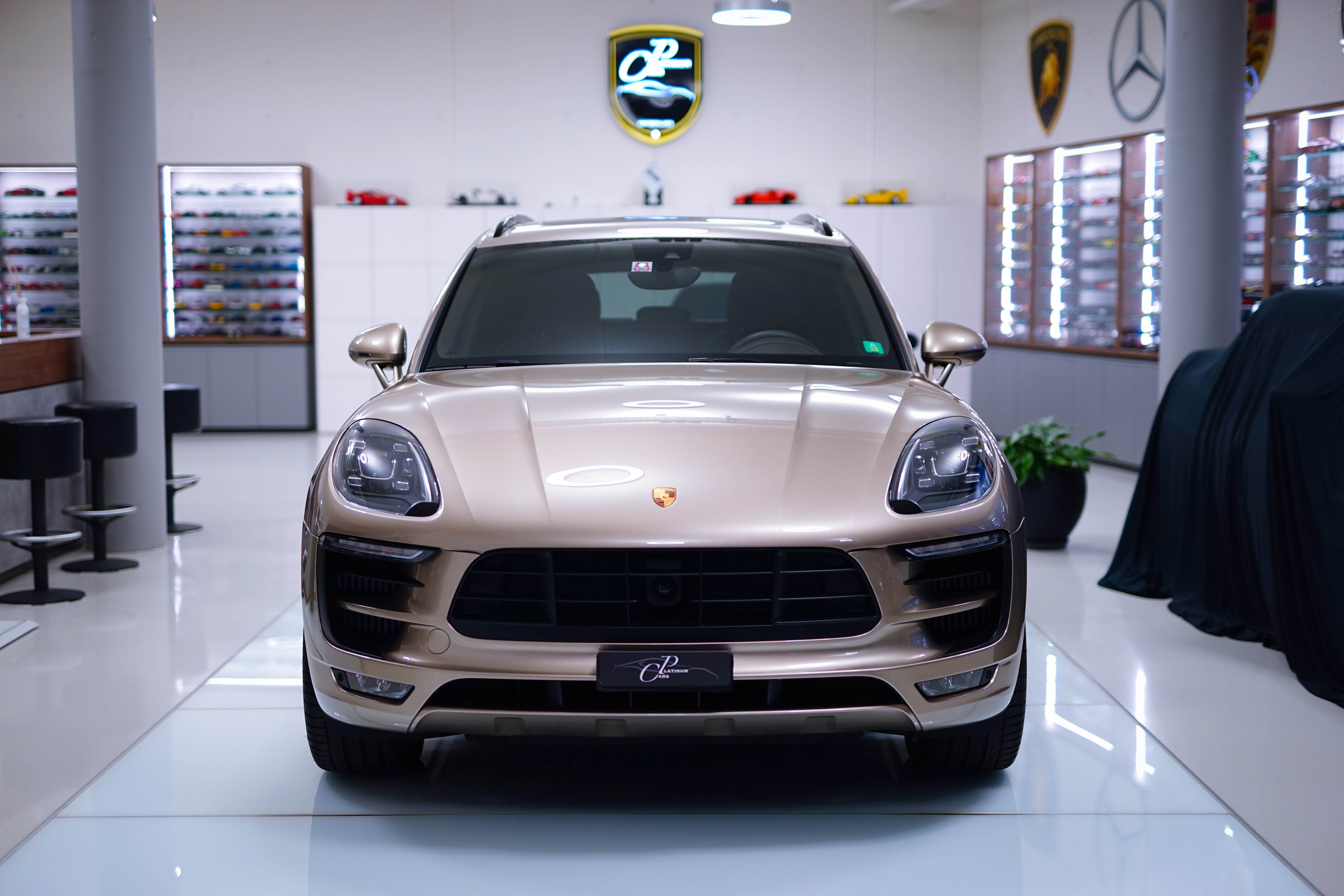 PORSCHE Macan GTS PDK