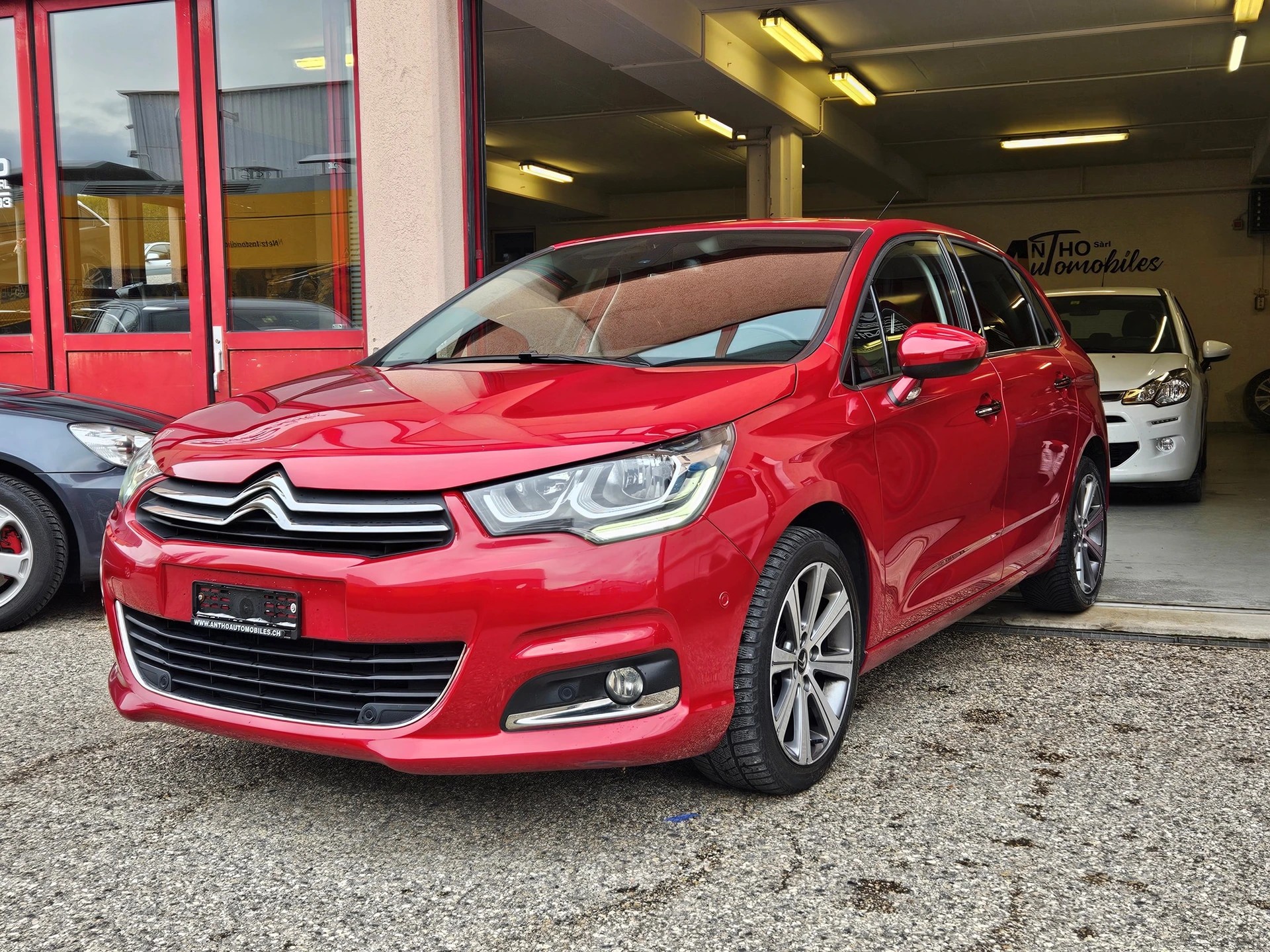 CITROEN C4 1.2 Pure Tech Shine Automatic