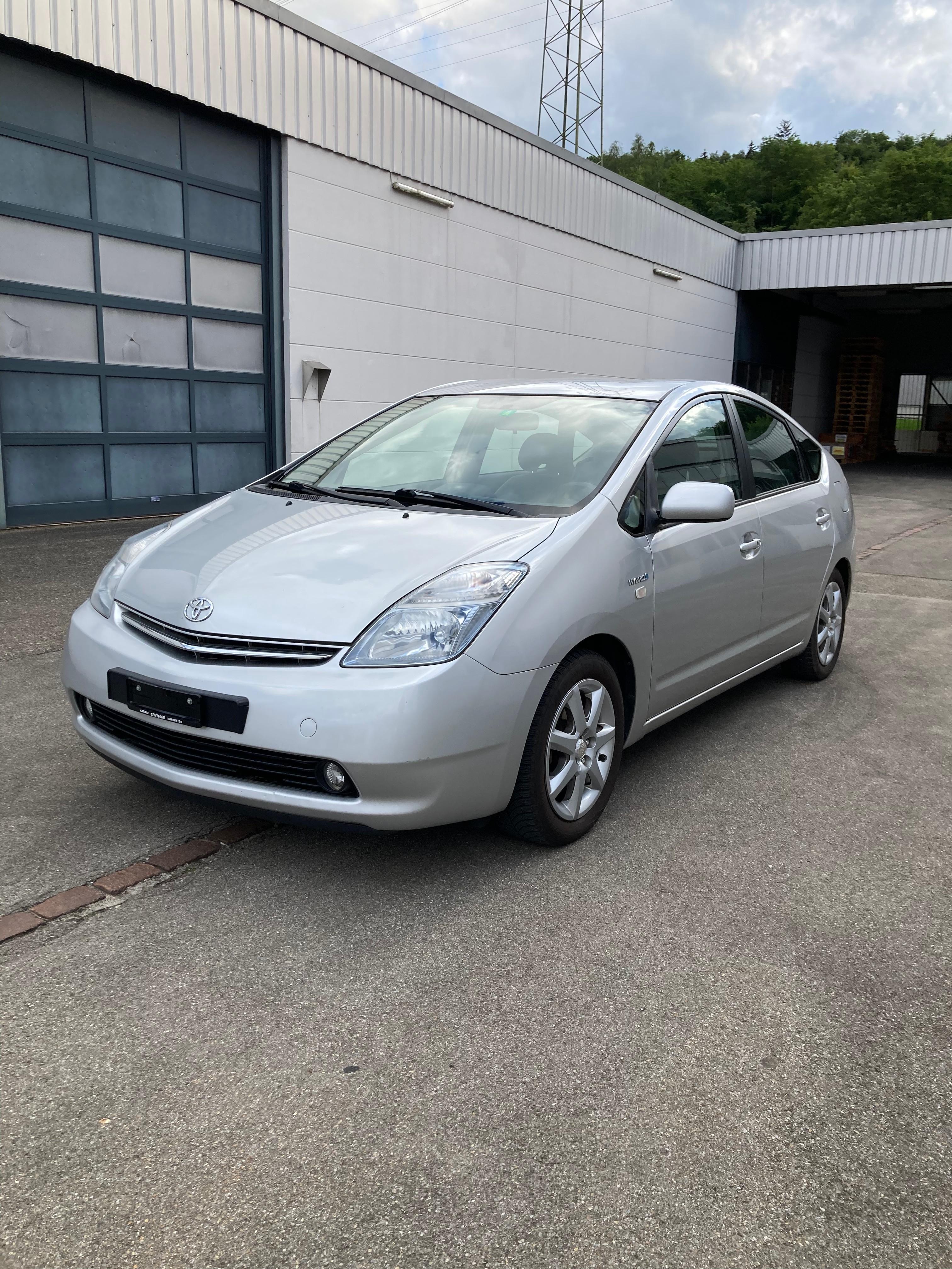 TOYOTA Prius 1.5 16V Hybrid *Premium Paket, Frisch ab MFK & Service*