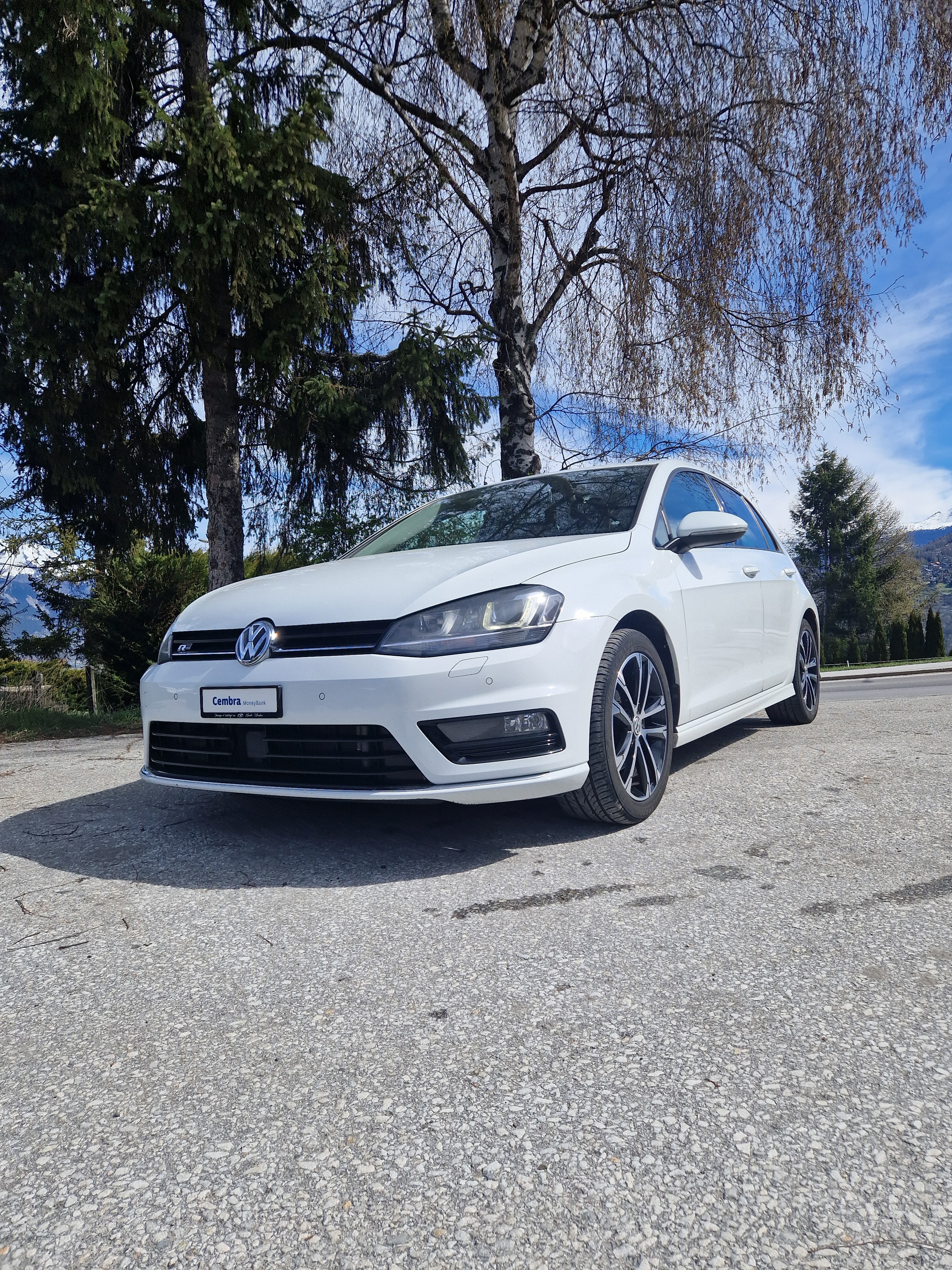 VW Golf 2.0 TDI R-Line Design 4Motion