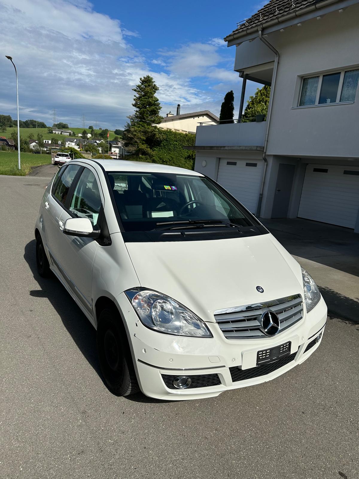 MERCEDES-BENZ A 180 (170) Classic Autotronic