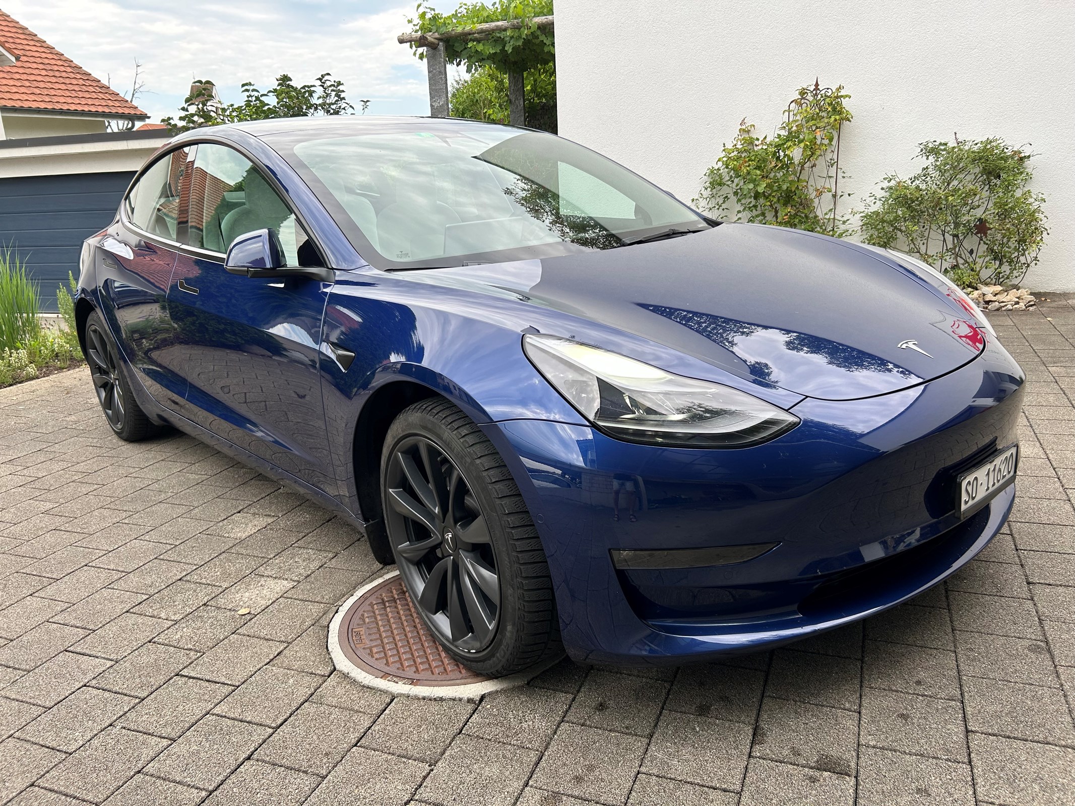 TESLA Model 3 Long Range Dual Motor AWD