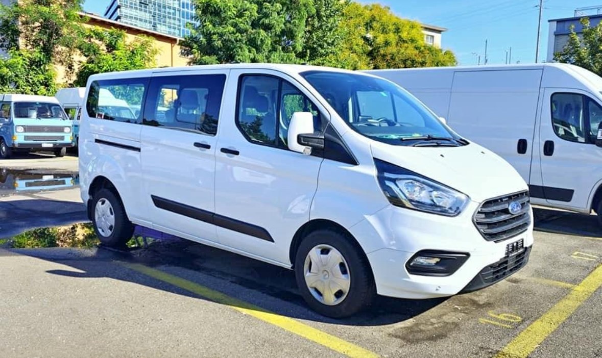 FORD Transit Custom 320 L2H1 Trend