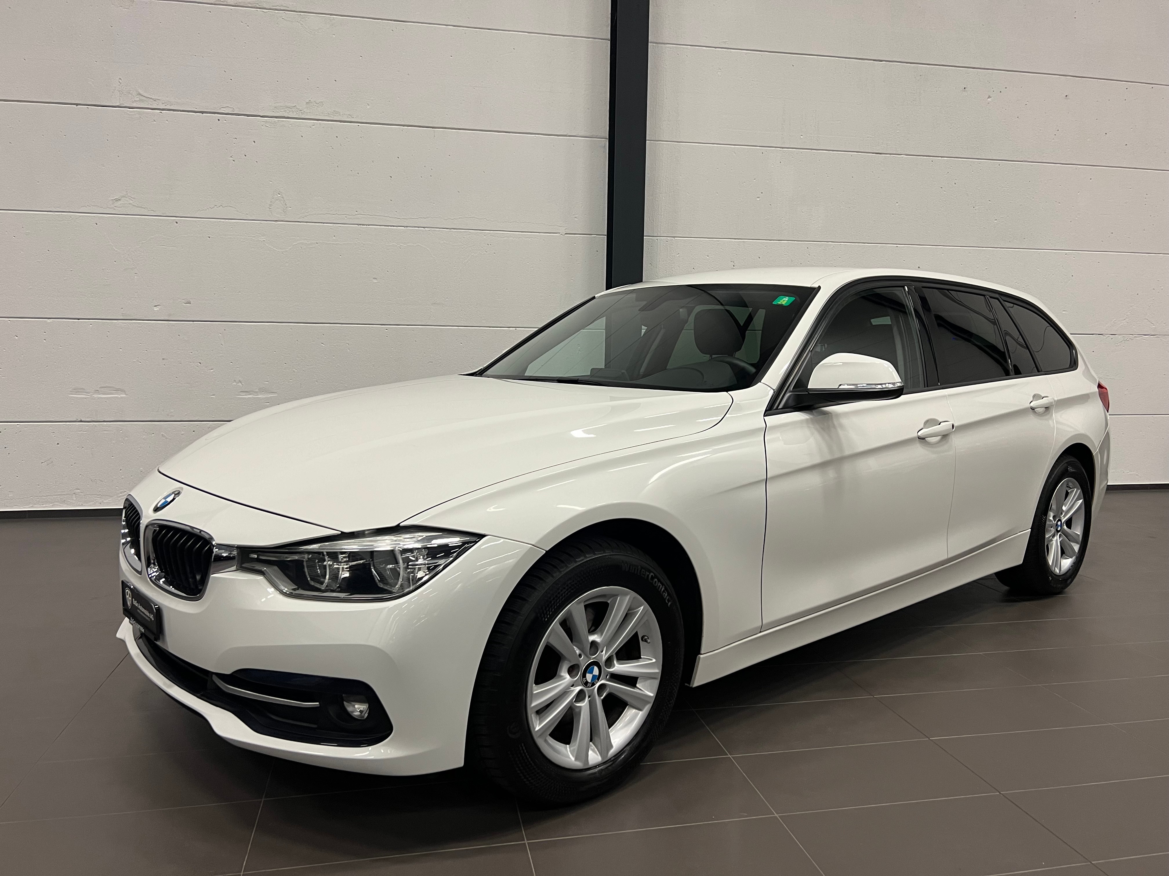 BMW 320d xDrive Touring Sport Line Steptronic