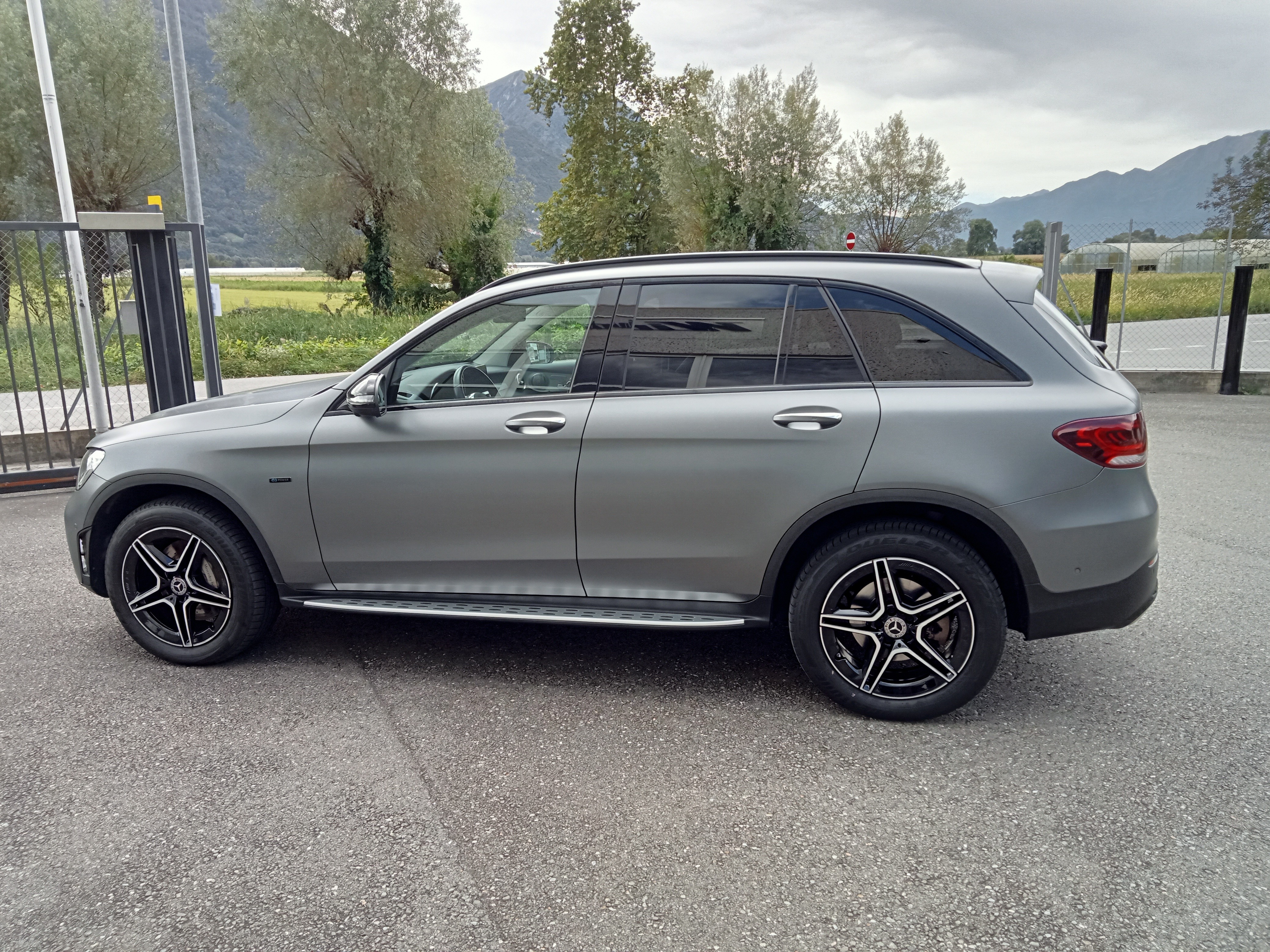 MERCEDES-BENZ GLC 300 de AMG Line Plus 4Matic 9G-Tronic