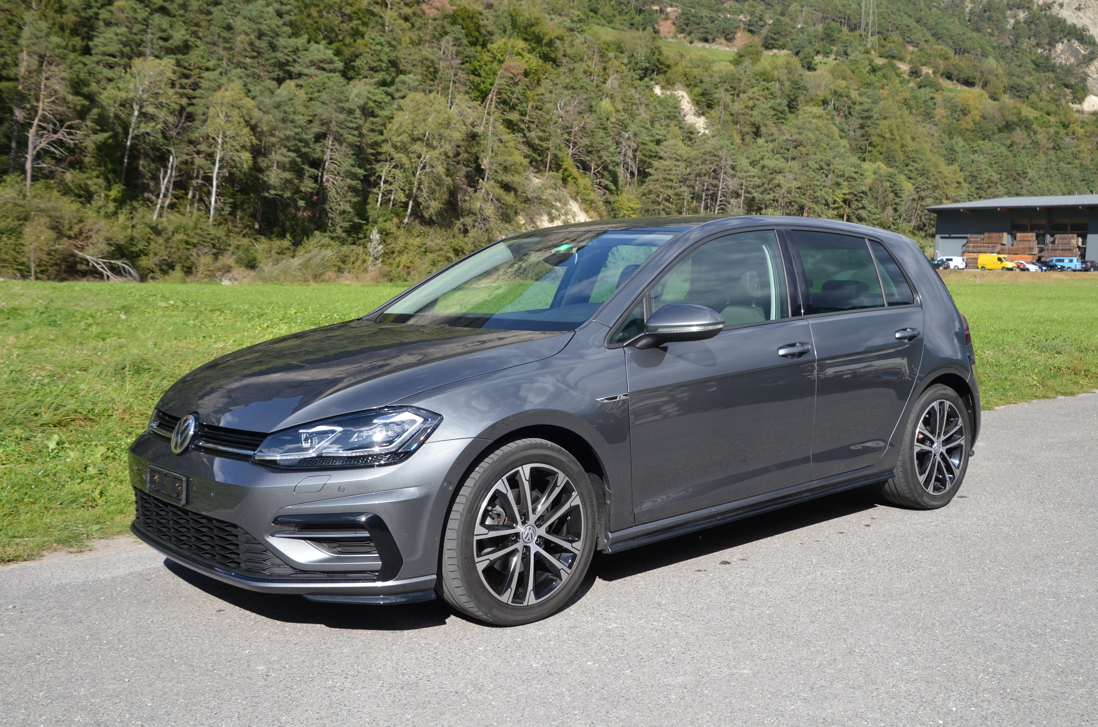 VW Golf 1.5 TSI EVO Edition 45 DSG R-Line