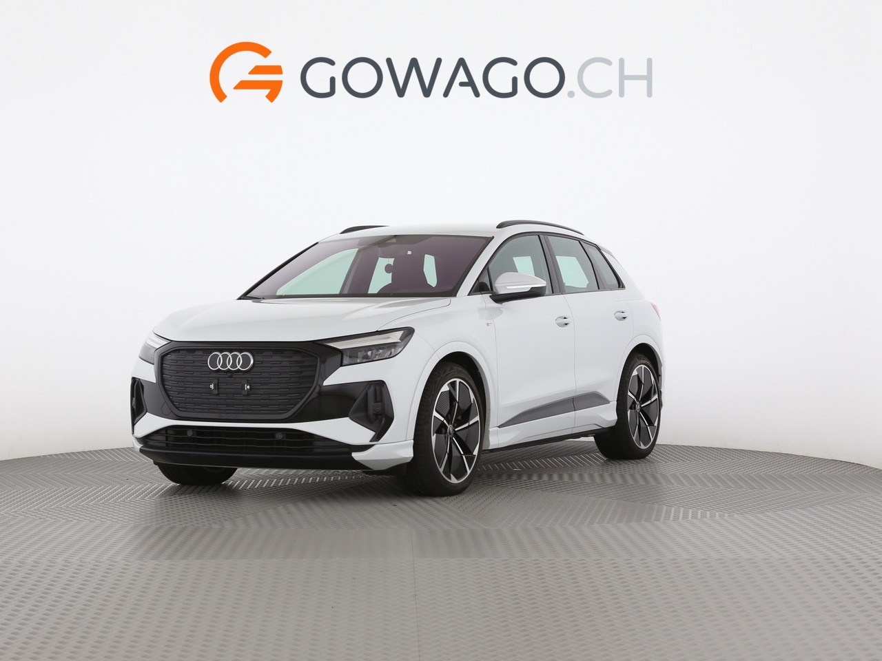 AUDI Q4 e-tron 50 quattro