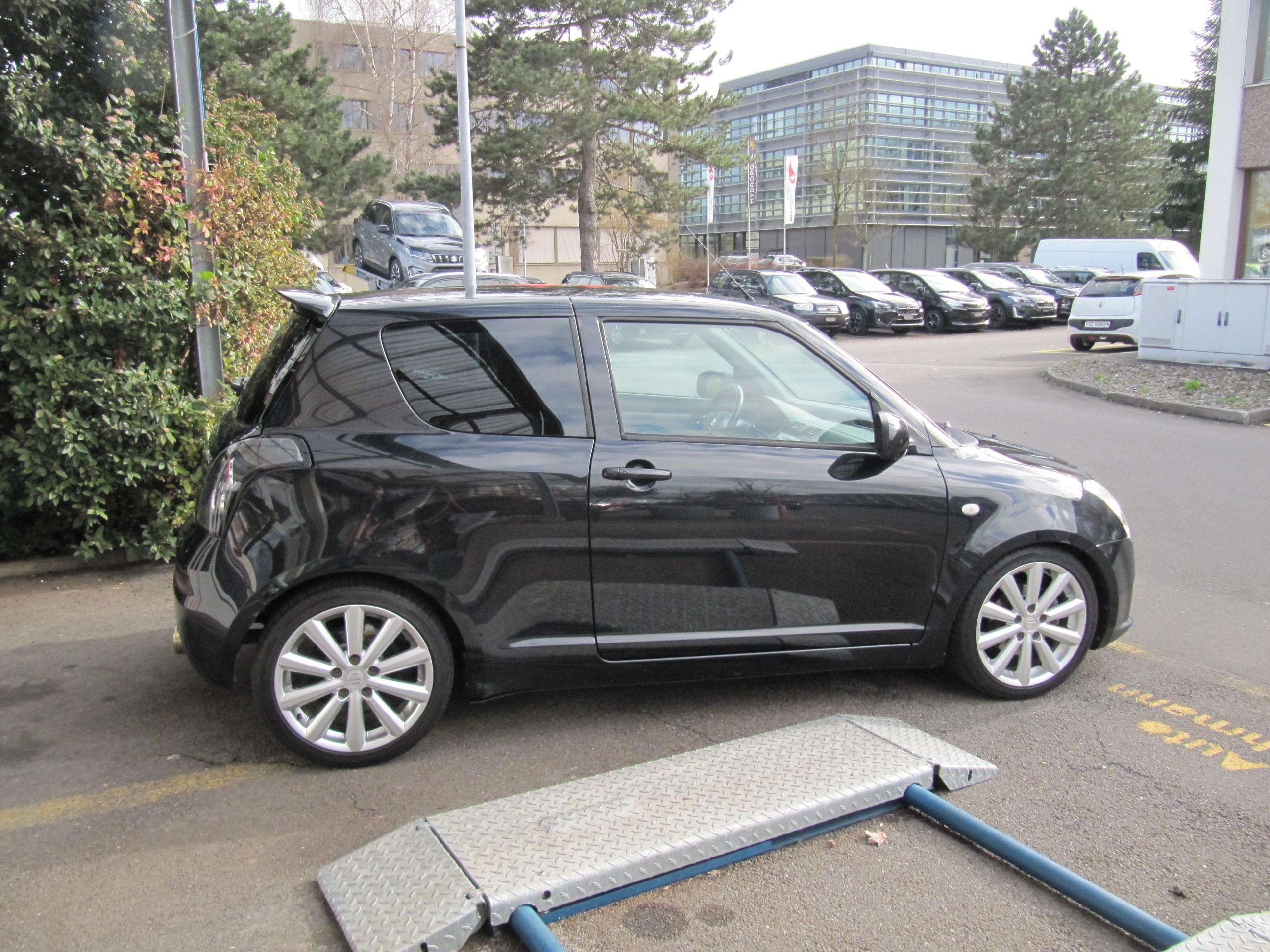 SUZUKI Swift 1.6i 16V Sport