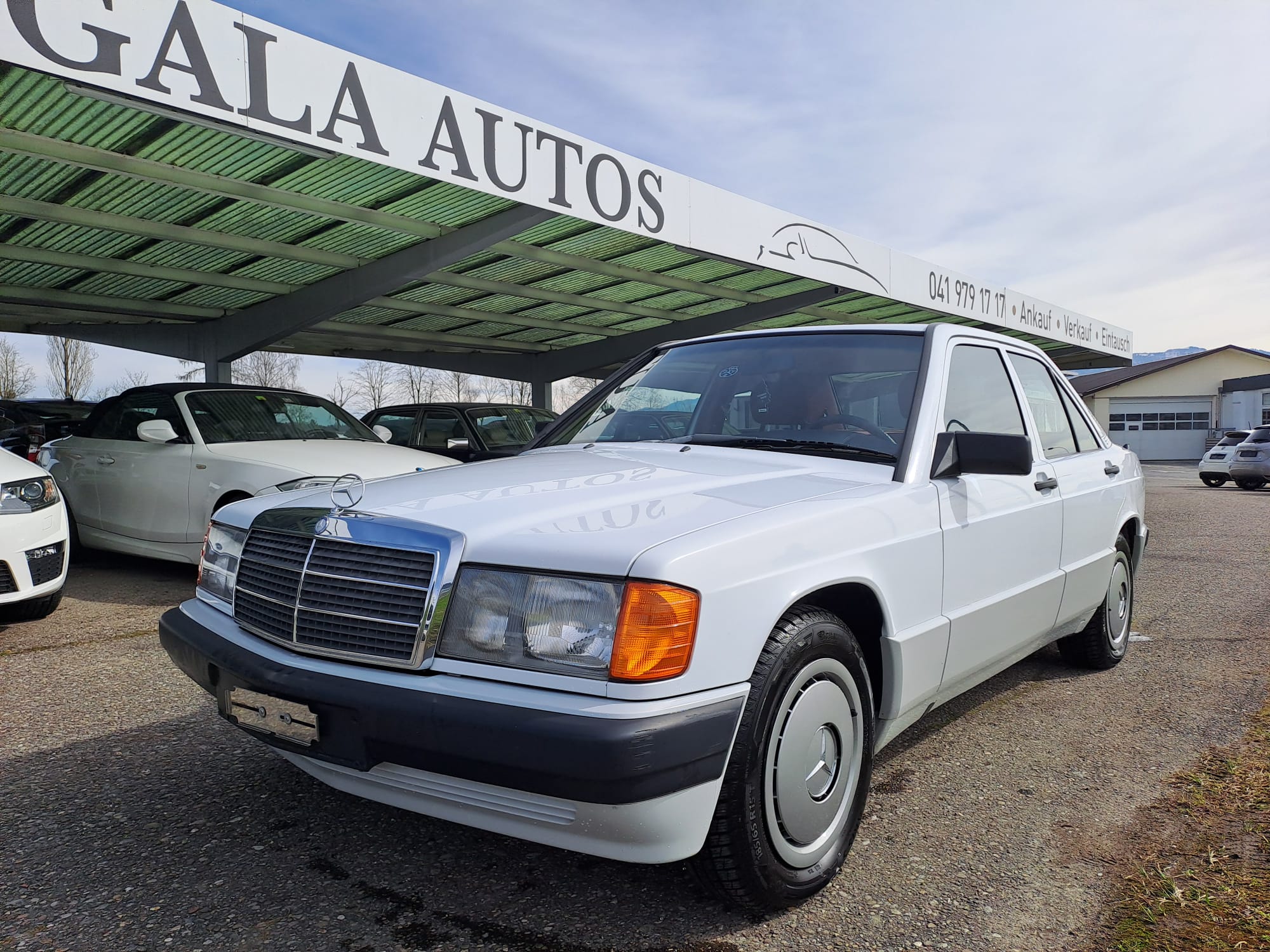 MERCEDES-BENZ 190 E 1.8