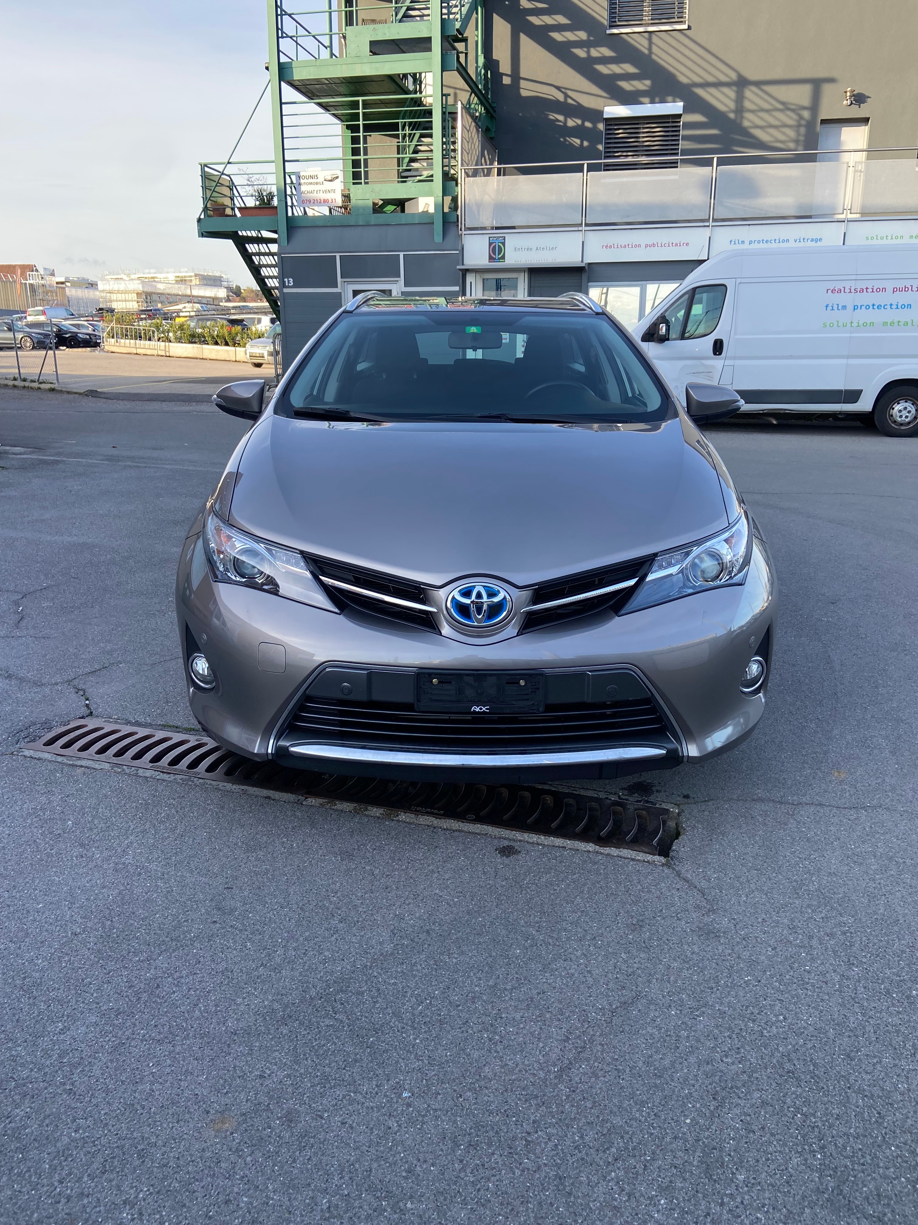 TOYOTA Auris Touring Sports 1.8 16V HSD Linea Luna