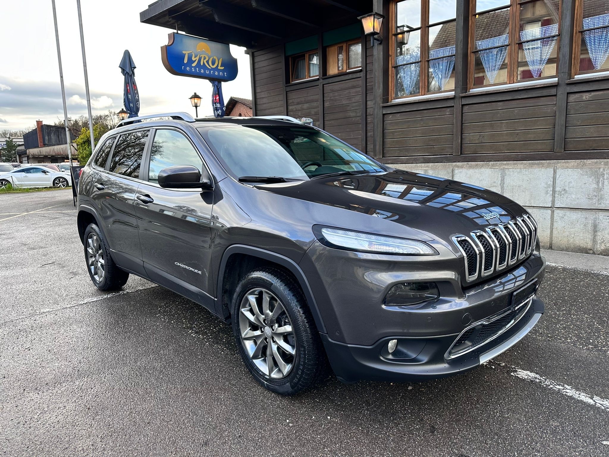 JEEP Cherokee 2.0TD Limited AWD 9ATX