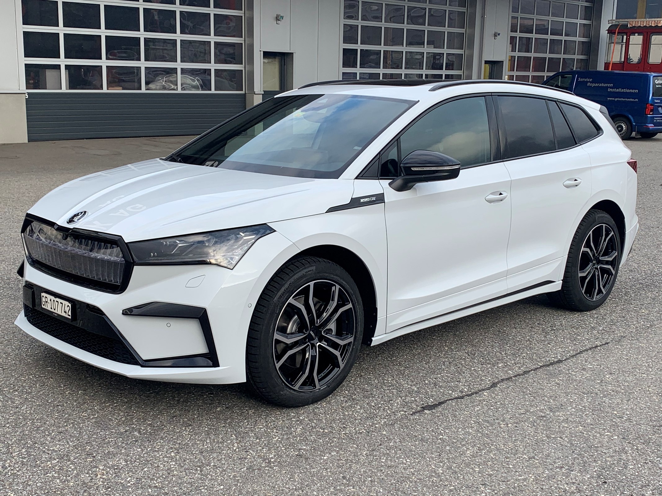 SKODA Enyaq iV 80x SportLine