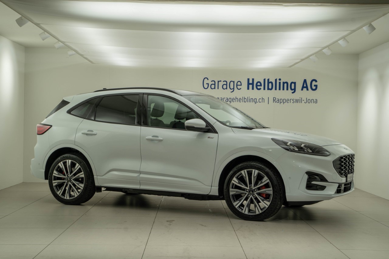 FORD KUGA 2,5 Plug-in Hybrid ST-Line X