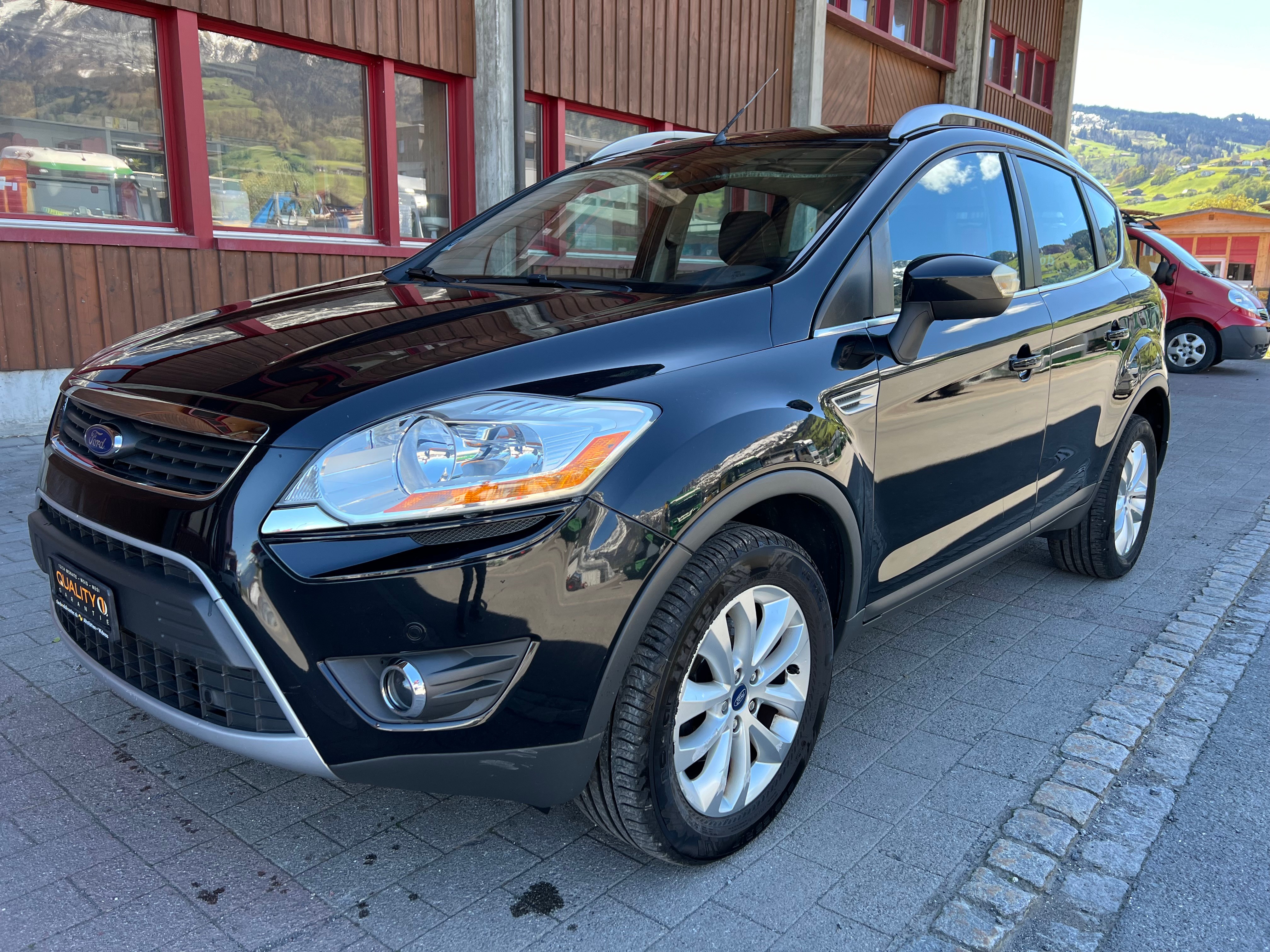 FORD Kuga 2.0 TDCi Carving 4WD