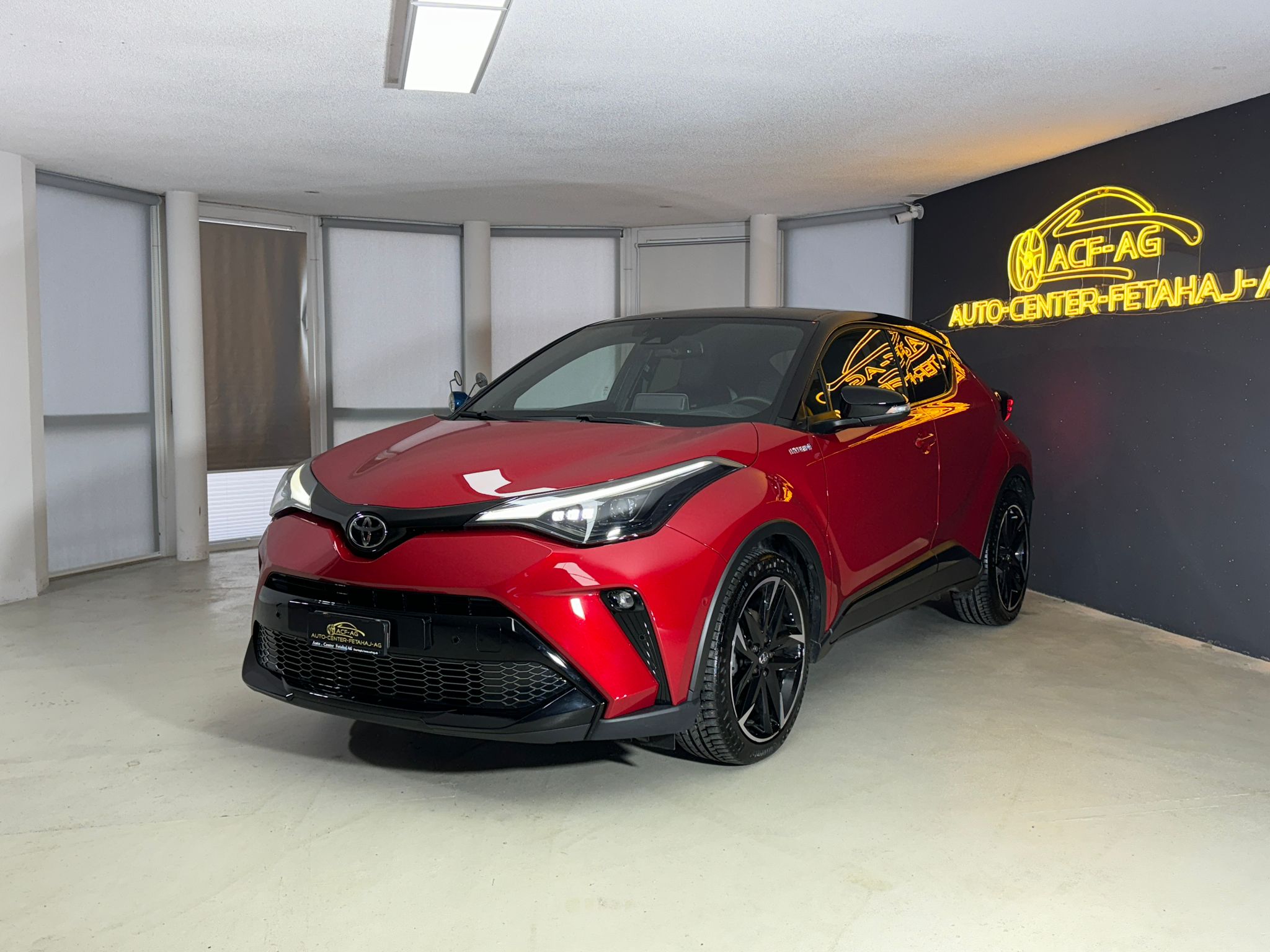 TOYOTA C-HR 2.0 HSD CVT GR Sport