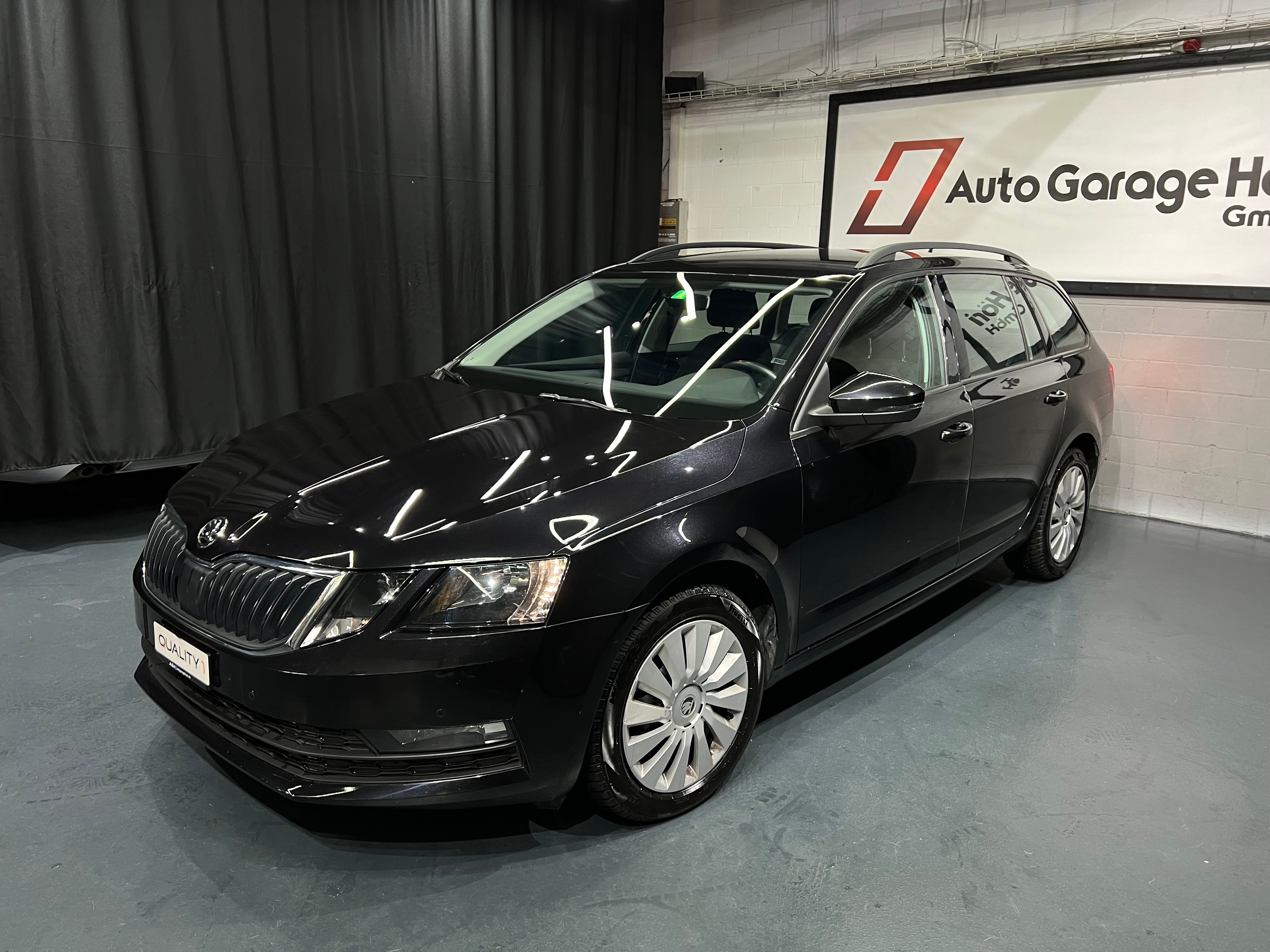 SKODA Octavia Combi 2.0 TDI Ambition 4x4